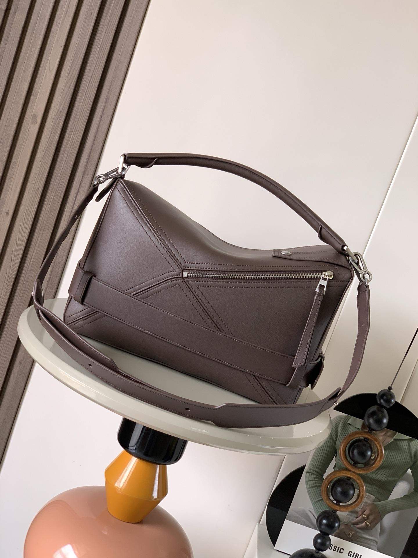 Elite Loewe Large Puzzle Replica Biker Bag In Shiny Calfskin - Image 5