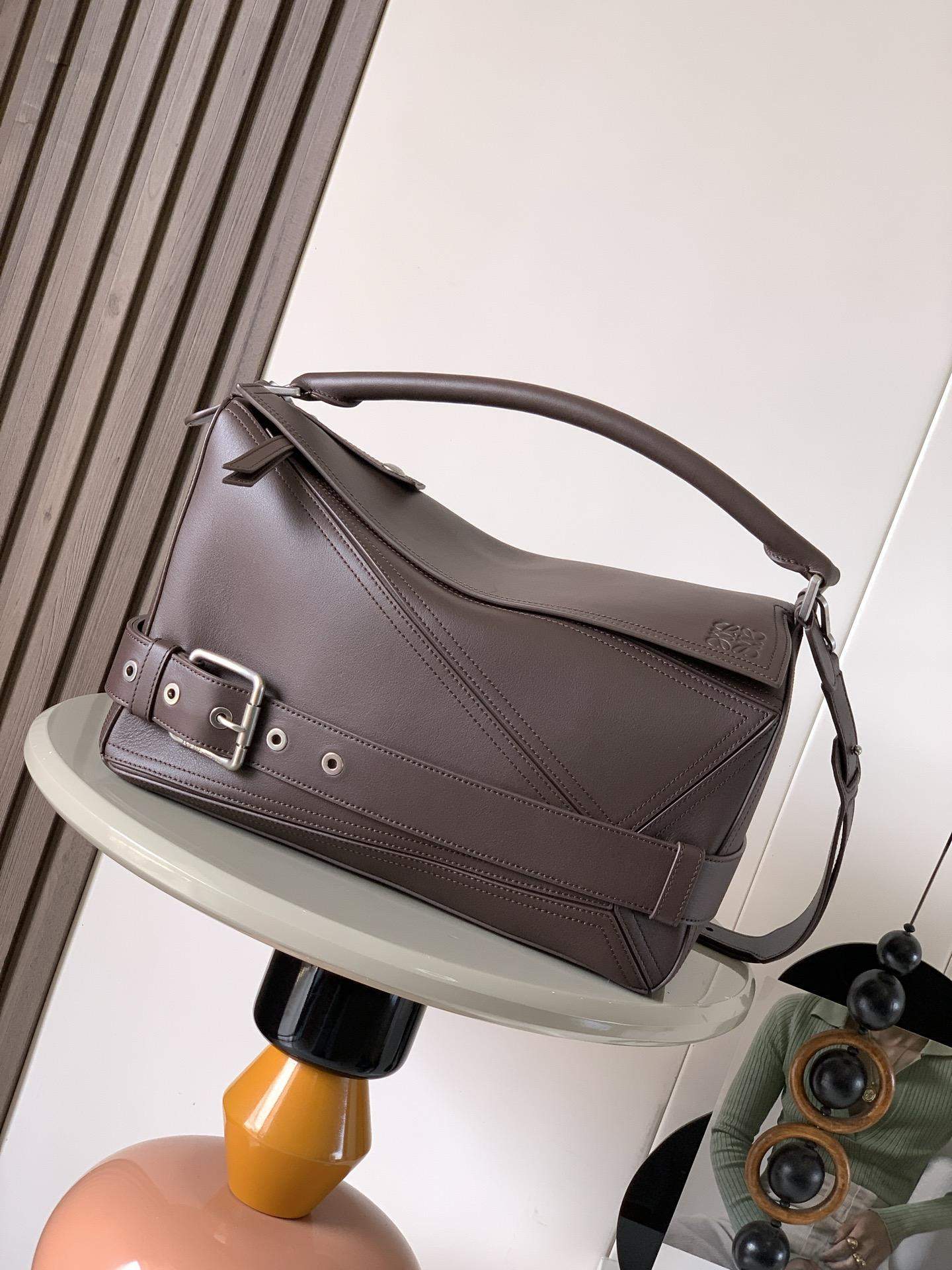 Elite Loewe Large Puzzle Replica Biker Bag In Shiny Calfskin - Image 3