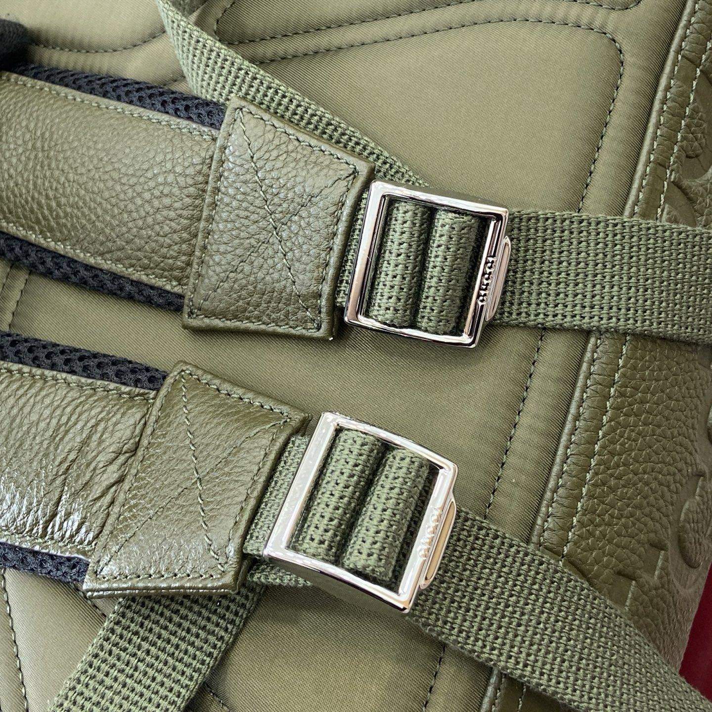 High Quality Gucci GG Jumbo Medium Replica Backpack - Image 9