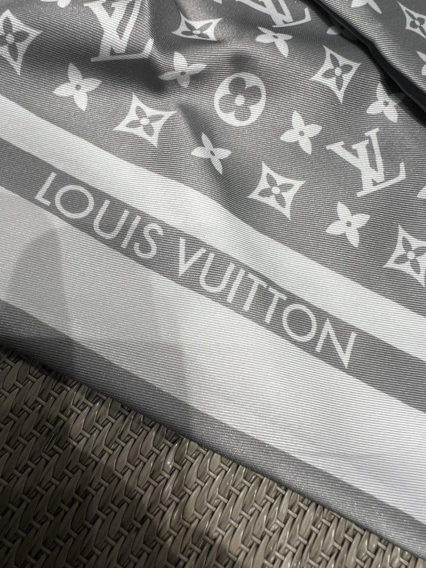 Exclusive Louis Vuitton Cropped Monogram Scarf Replica Hoodie - Image 8