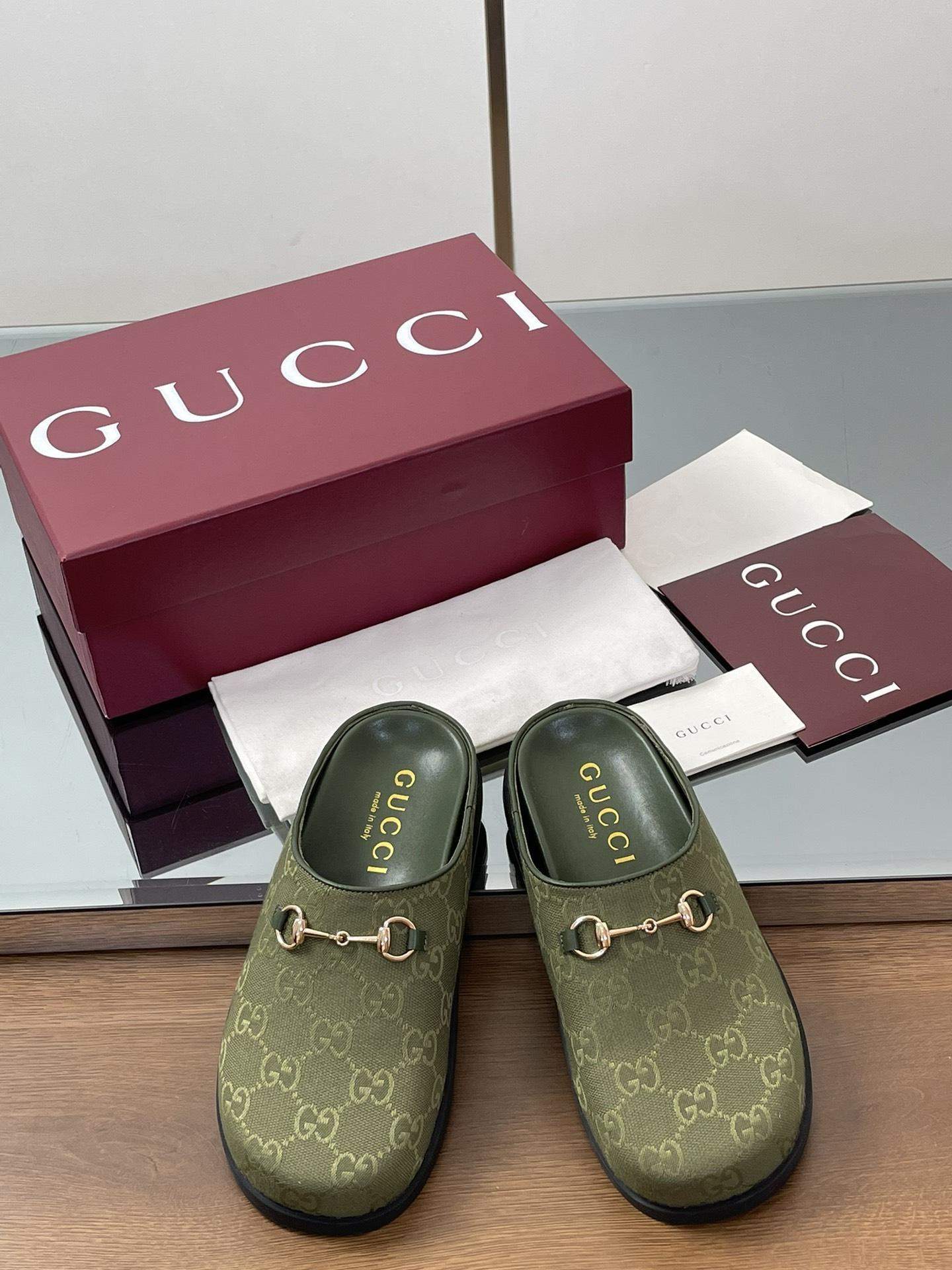 Mirror Quality Gucci Replica Mule With Horsebit - Image 2