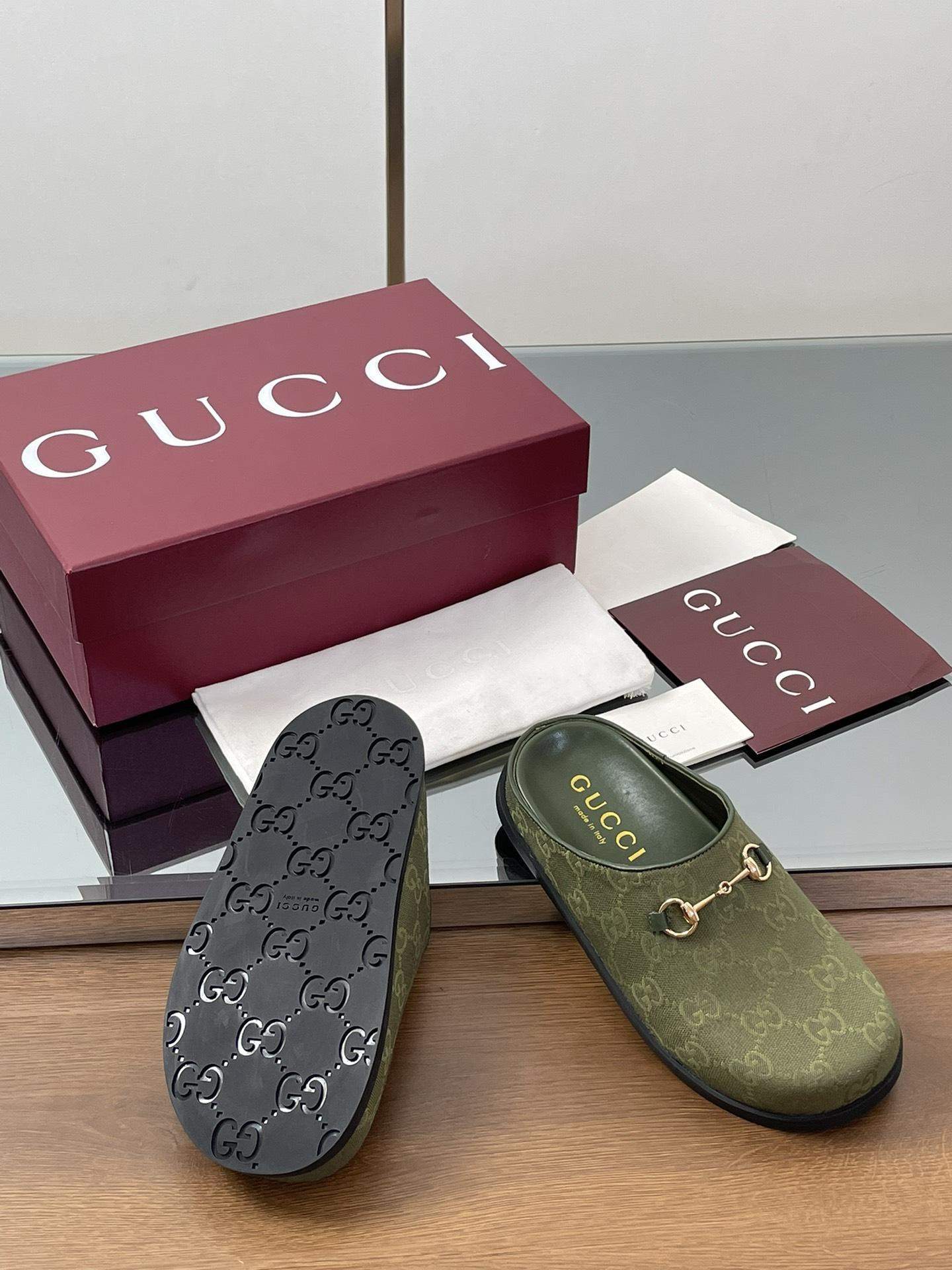 Mirror Quality Gucci Replica Mule With Horsebit - Image 9