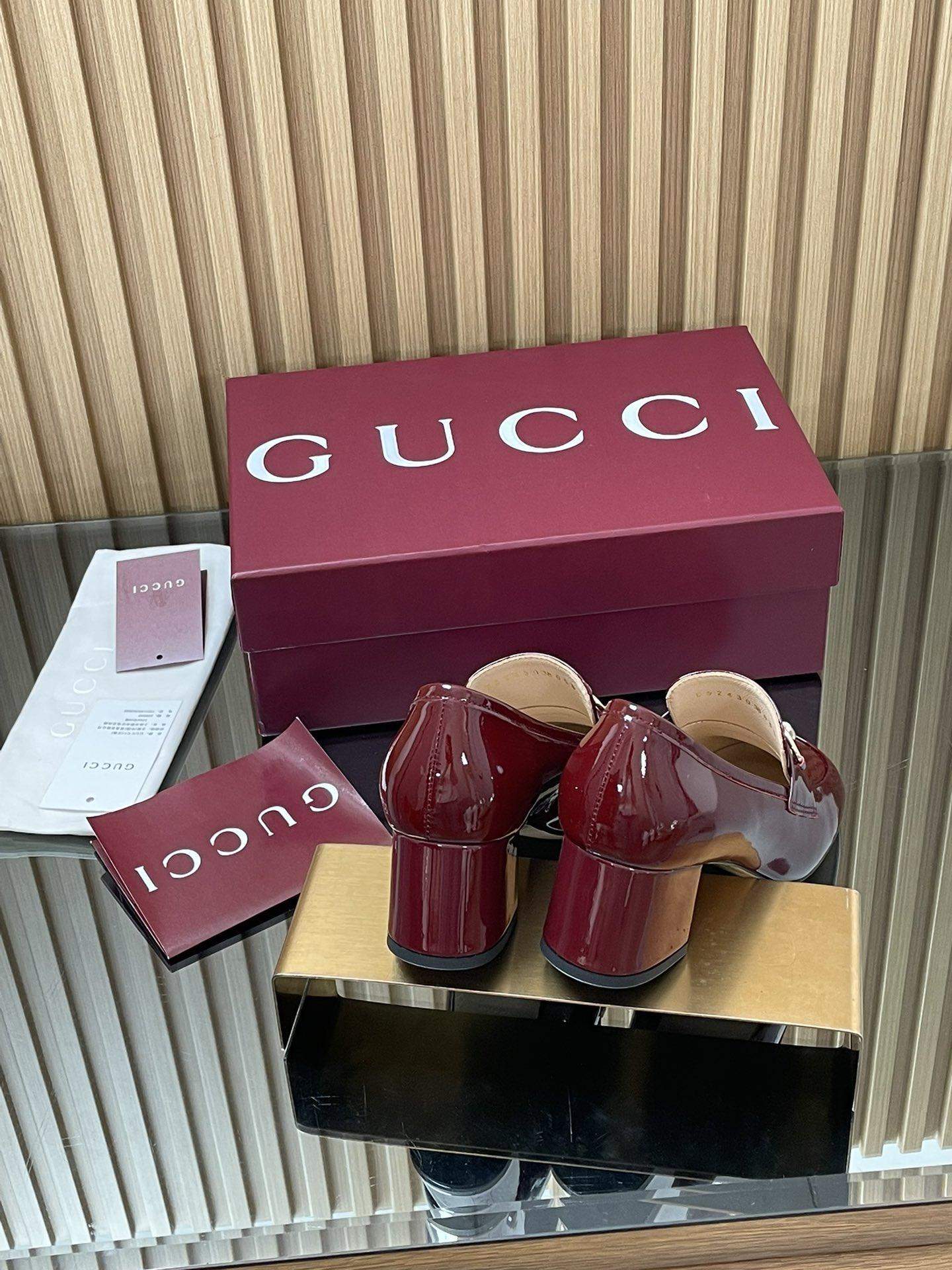 Supreme Gucci Replica Loafer Pump With Horsebit - Image 8