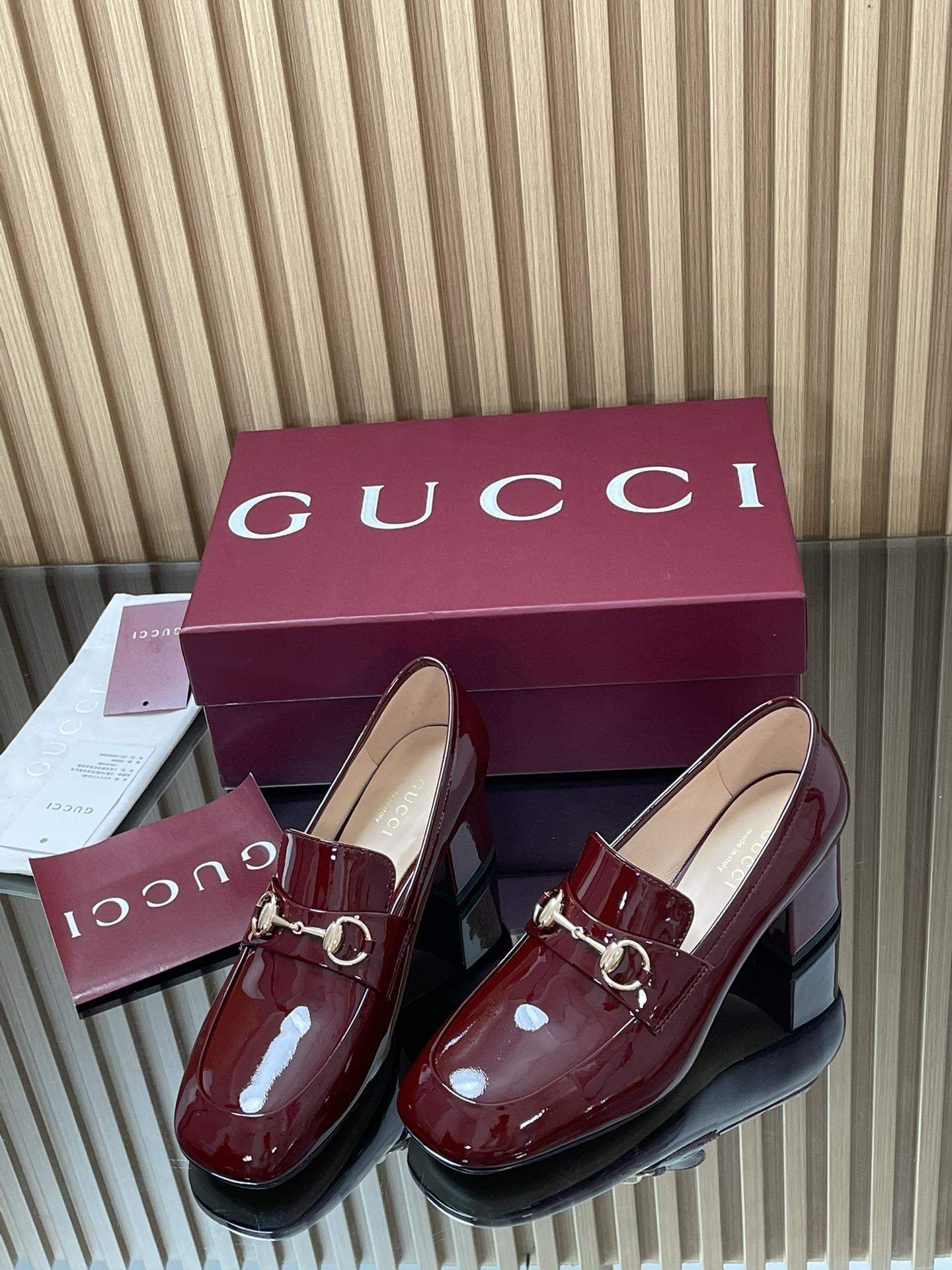 Supreme Gucci Replica Loafer Pump With Horsebit - Image 4