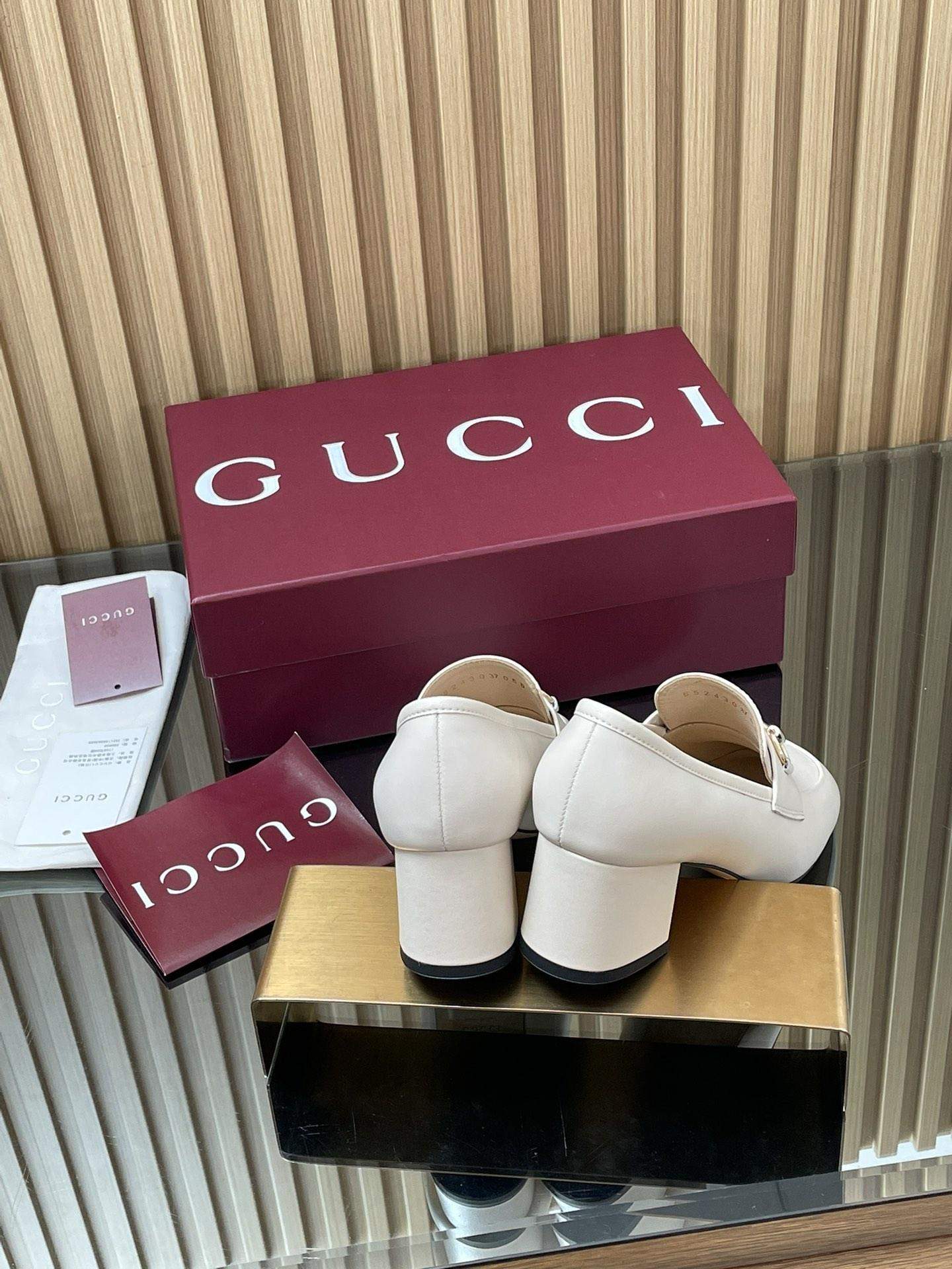 Luxury Gucci Replica Loafer Pump With Horsebit - Image 8