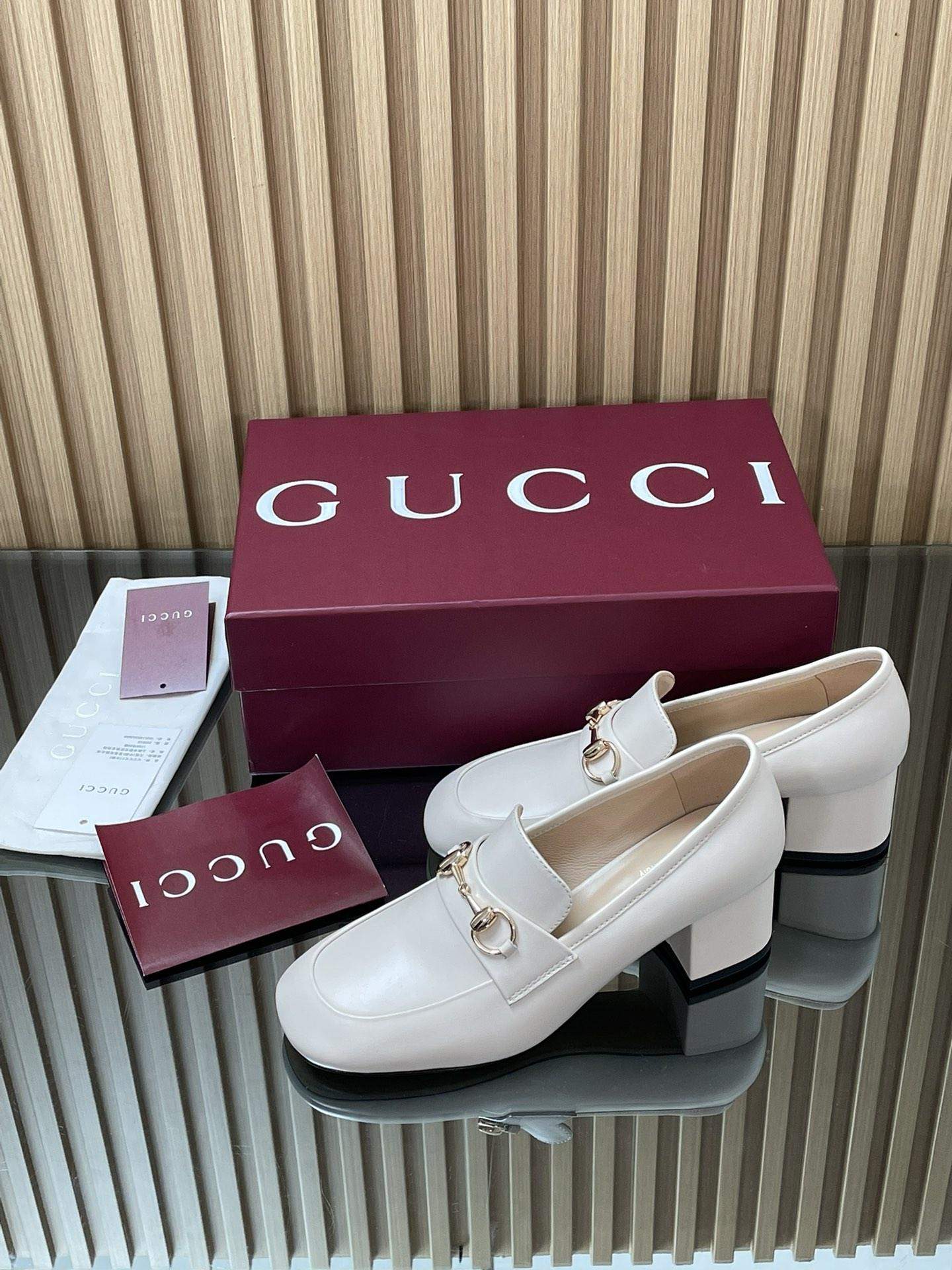 Luxury Gucci Replica Loafer Pump With Horsebit - Image 3