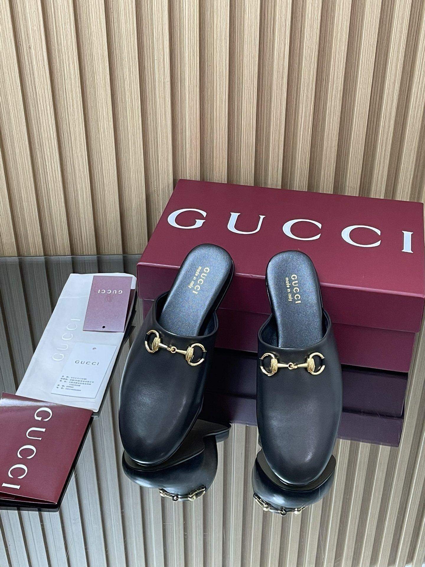 Luxury Gucci Women's Replica Mule With Horsebit - Image 2