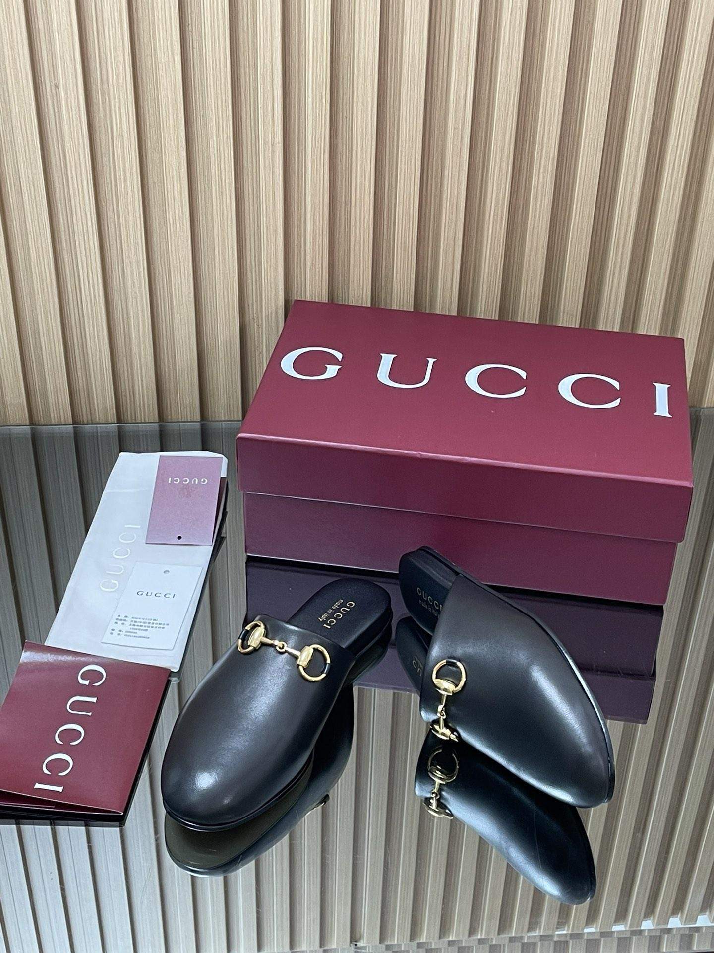 Luxury Gucci Women's Replica Mule With Horsebit - Image 3