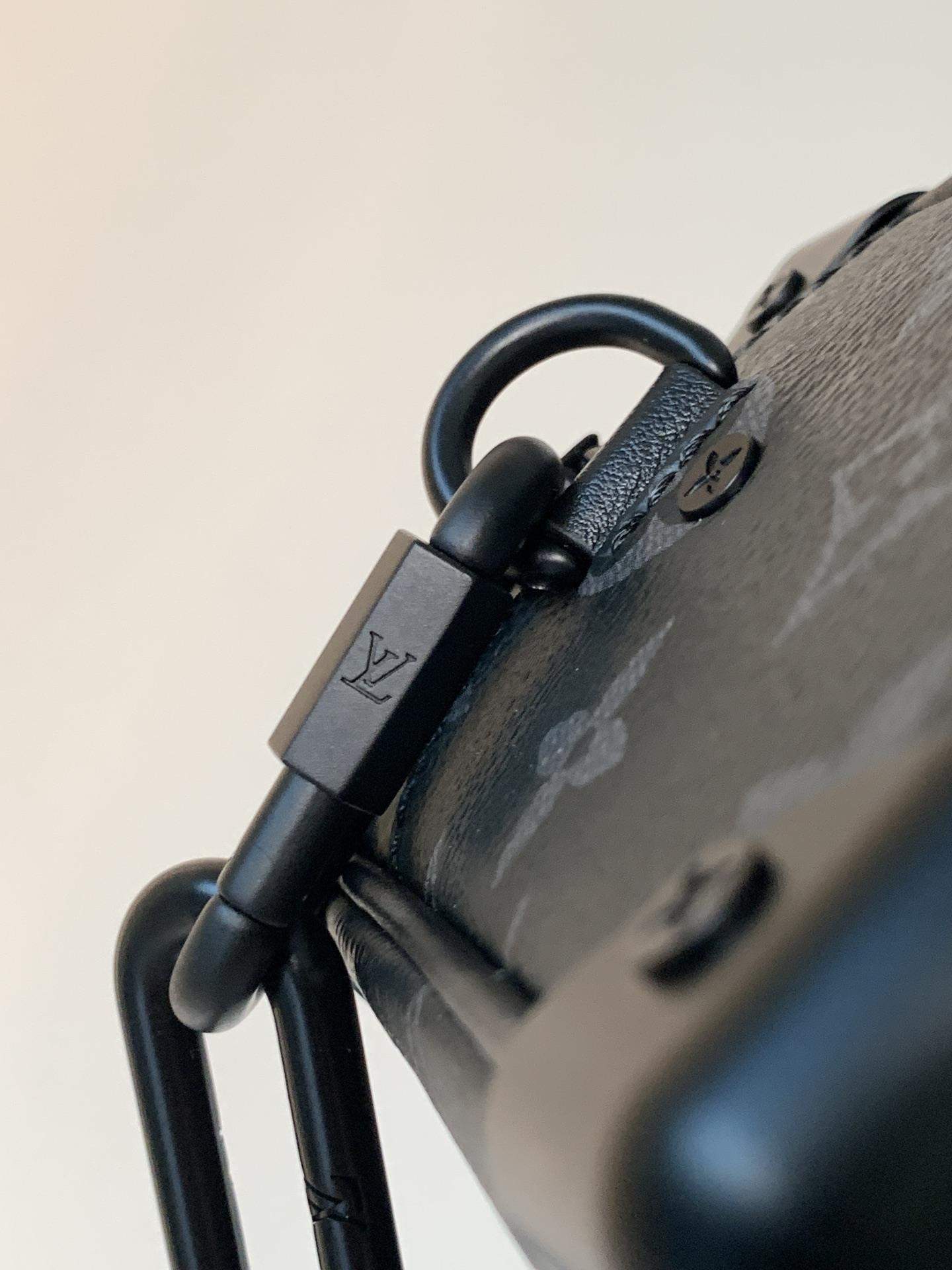 Supreme Louis Vuitton Replica Mini Soft Trunk - Image 8