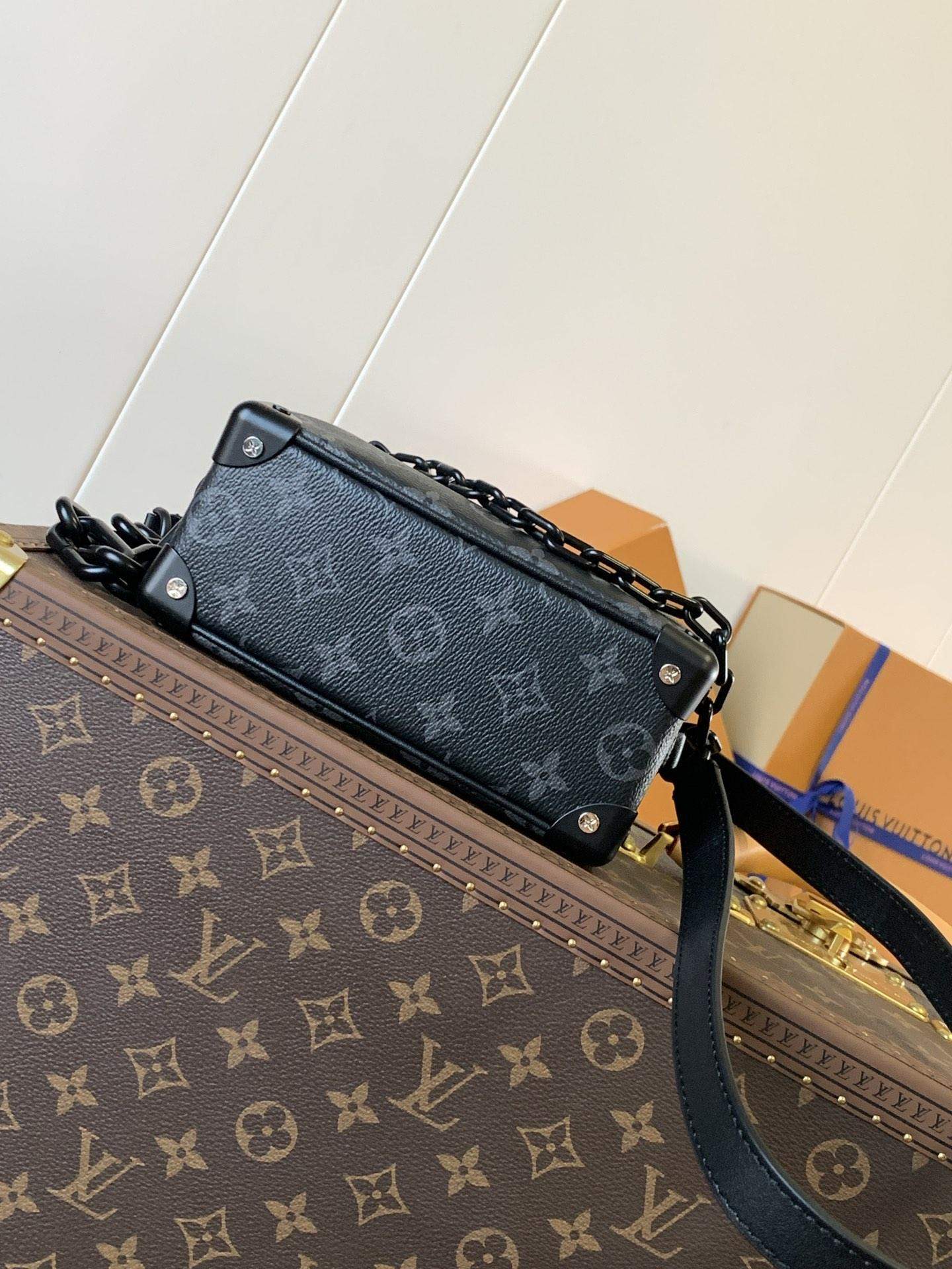 Supreme Louis Vuitton Replica Mini Soft Trunk - Image 5