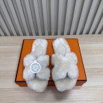 Deluxe Hermès Oran Shearling Replica Slide - Light Beige