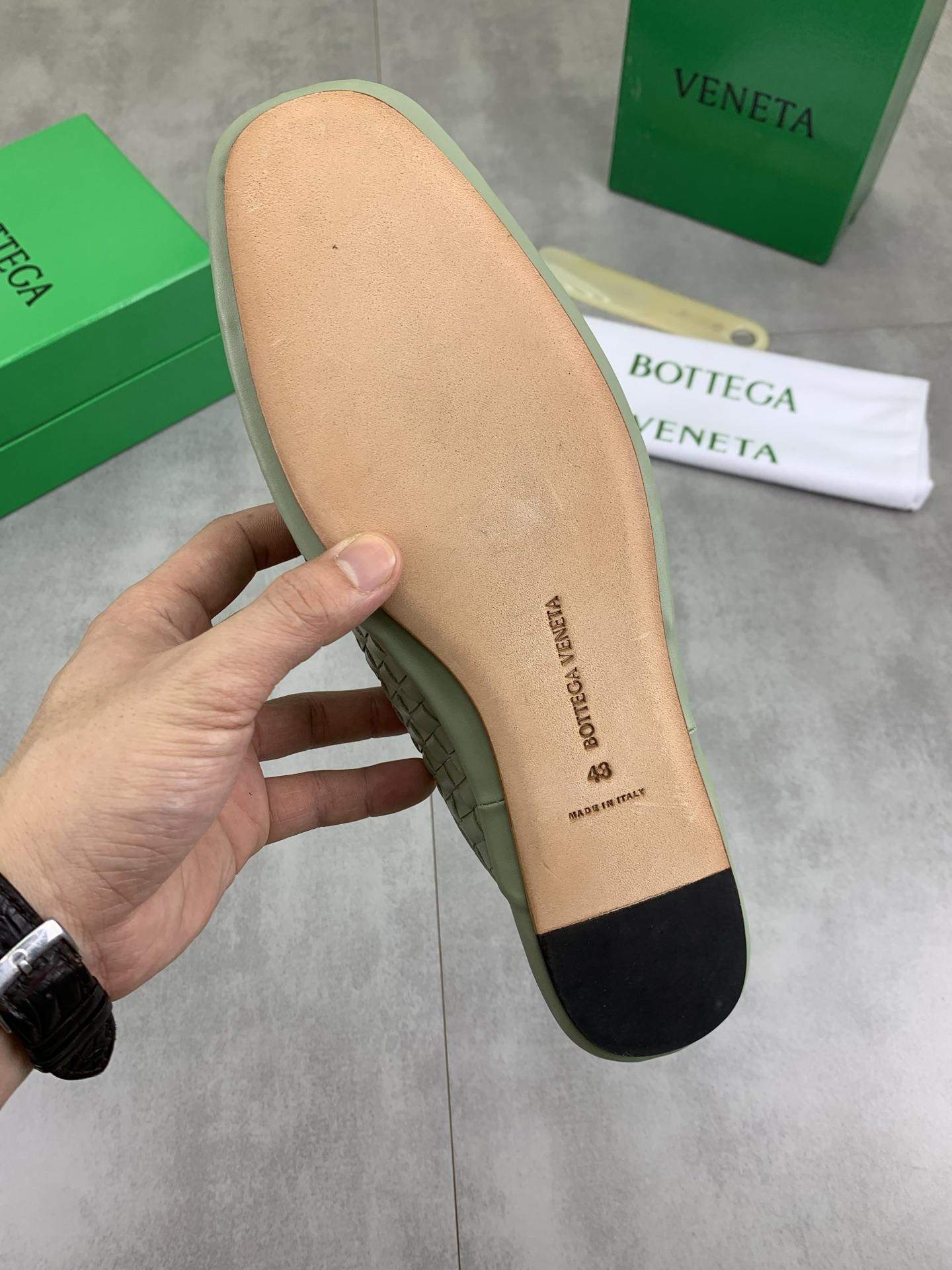 Premium Lux Bottega Veneta Sunday Replica Slipper - Image 9