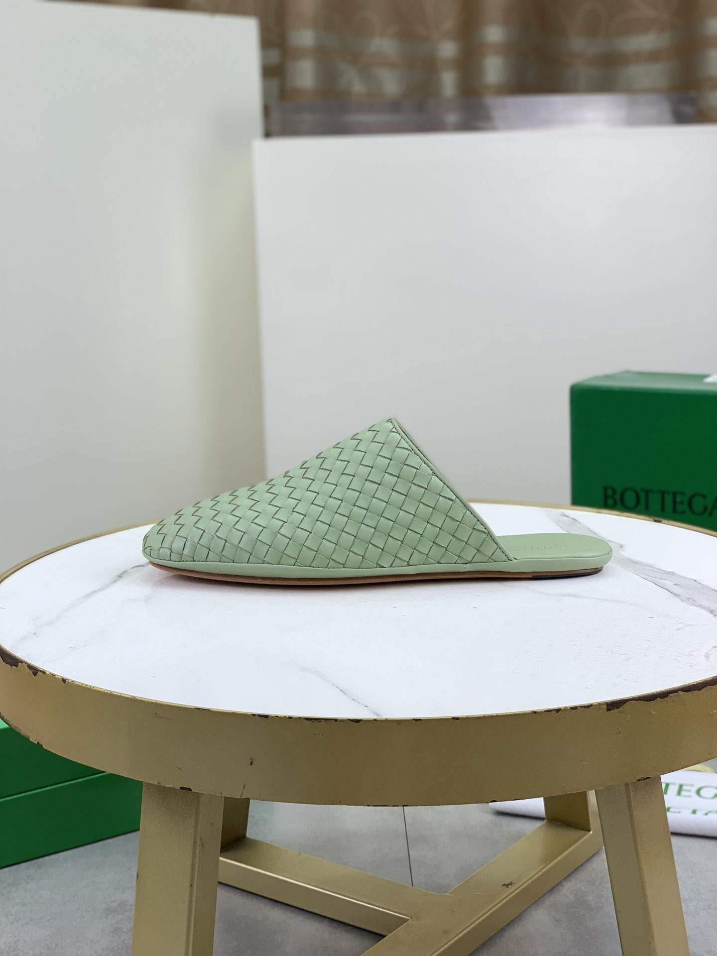 Premium Lux Bottega Veneta Sunday Replica Slipper