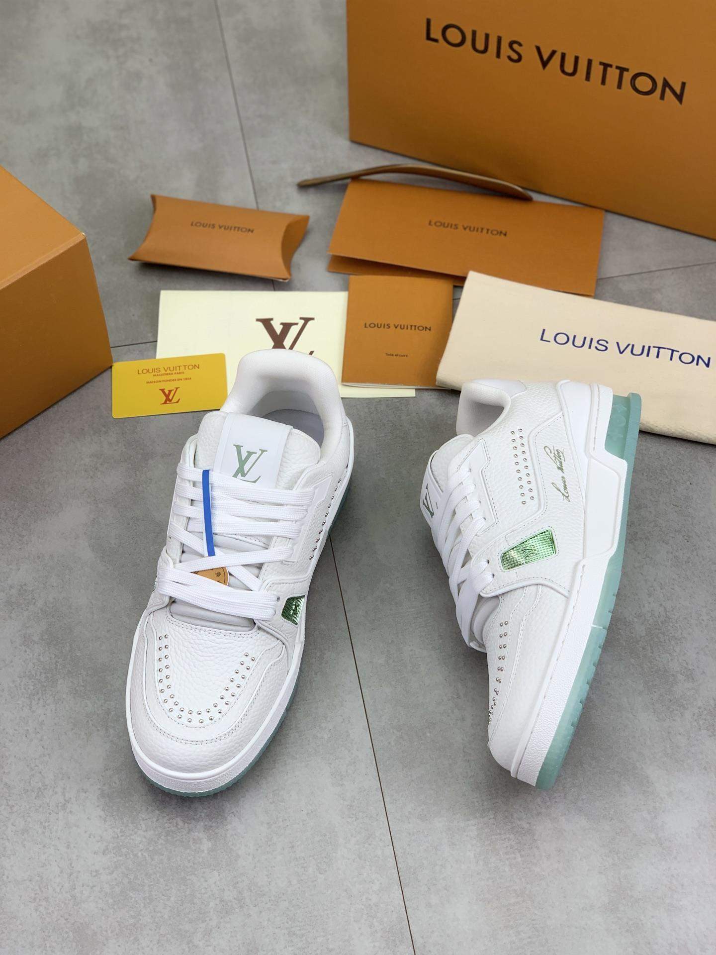Premium Louis Vuitton LV Trainer Replica Sneaker - Image 3