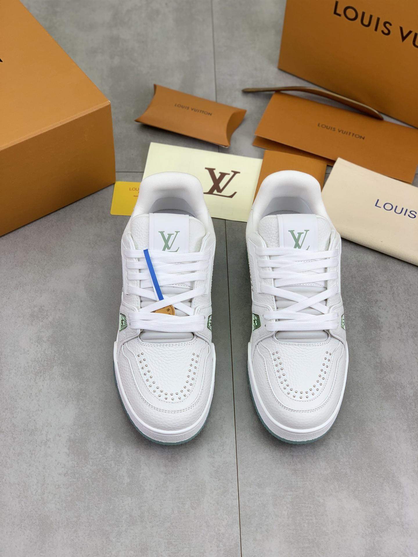Premium Louis Vuitton LV Trainer Replica Sneaker - Image 2