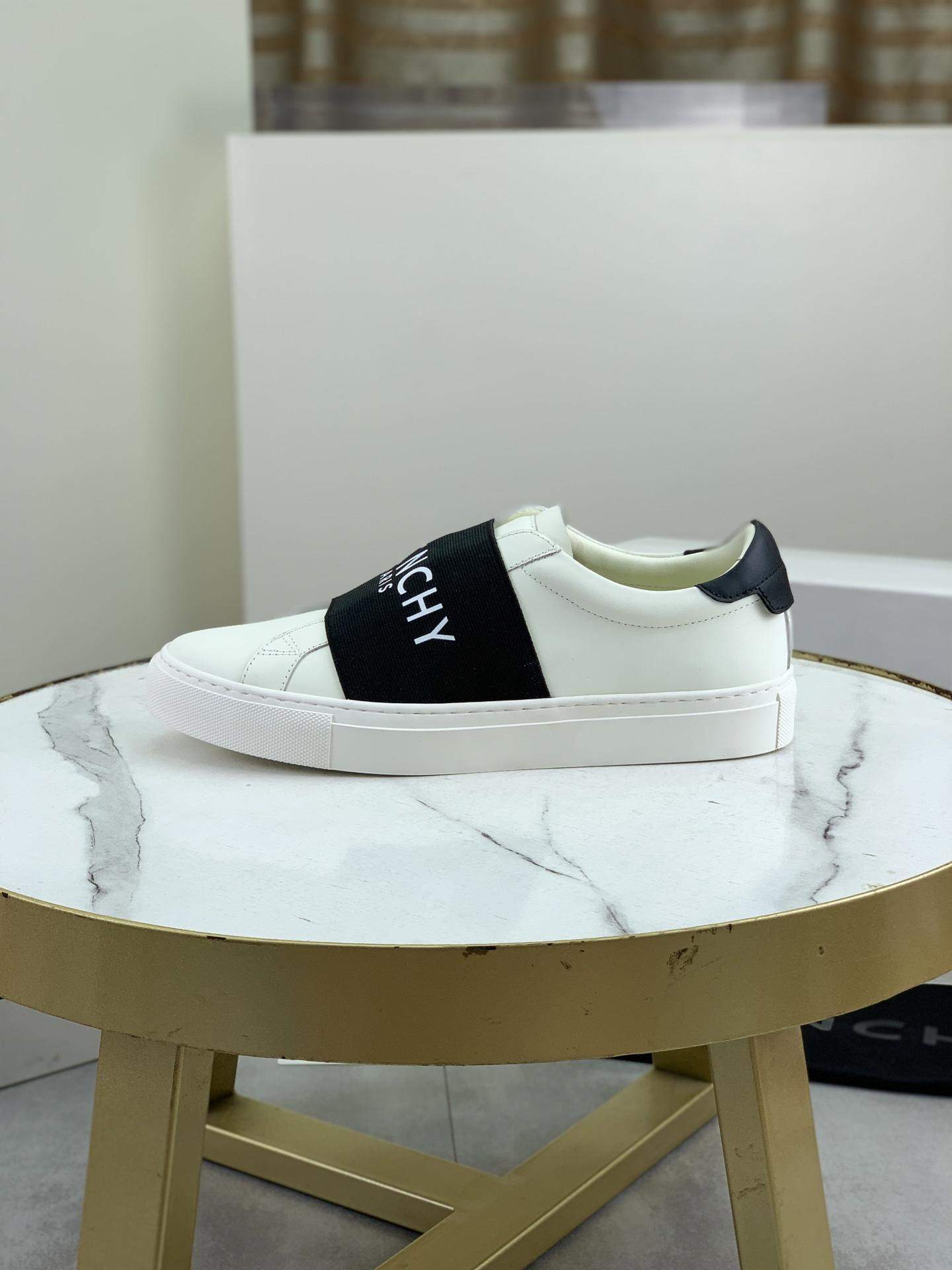 Copy Givenchy Urban Street Replica Sneakers In Leather With Elastic Band