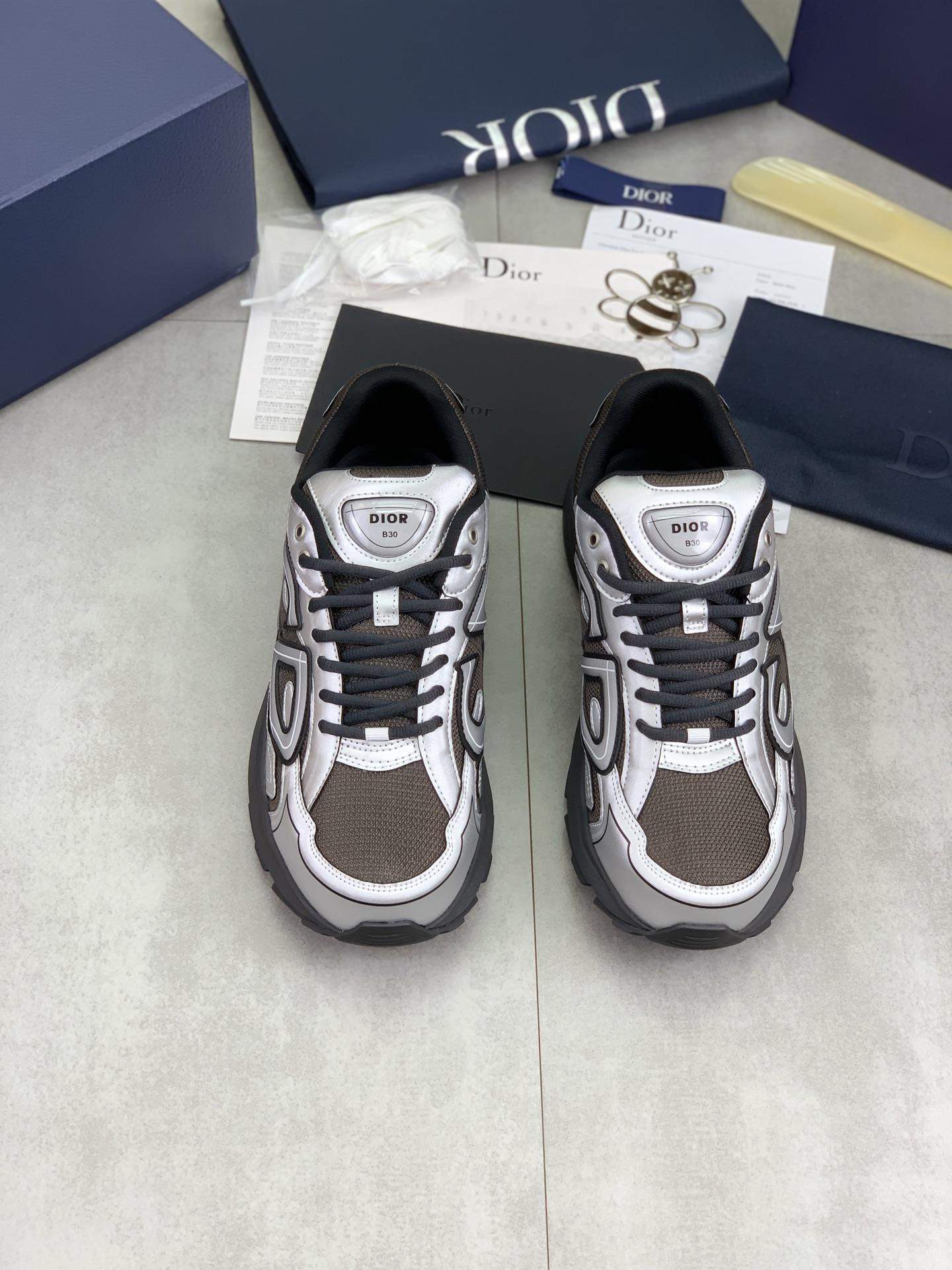 High Quality Christian Dior B30 Countdown Replica Sneaker - Image 2