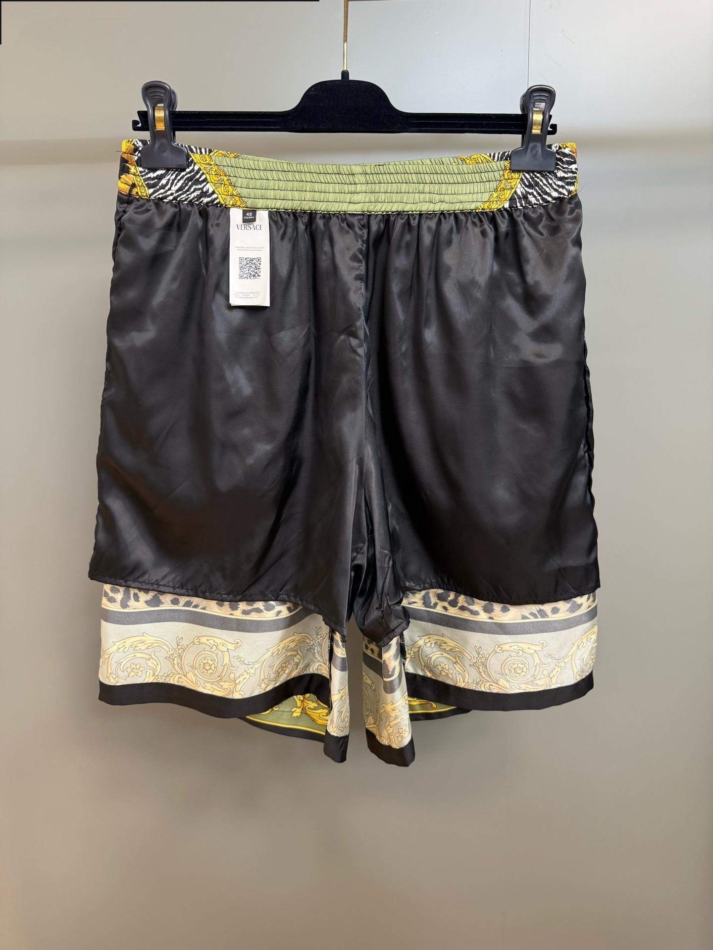 Luxury Versace Wild Cats Silk Replica Shorts - Image 9