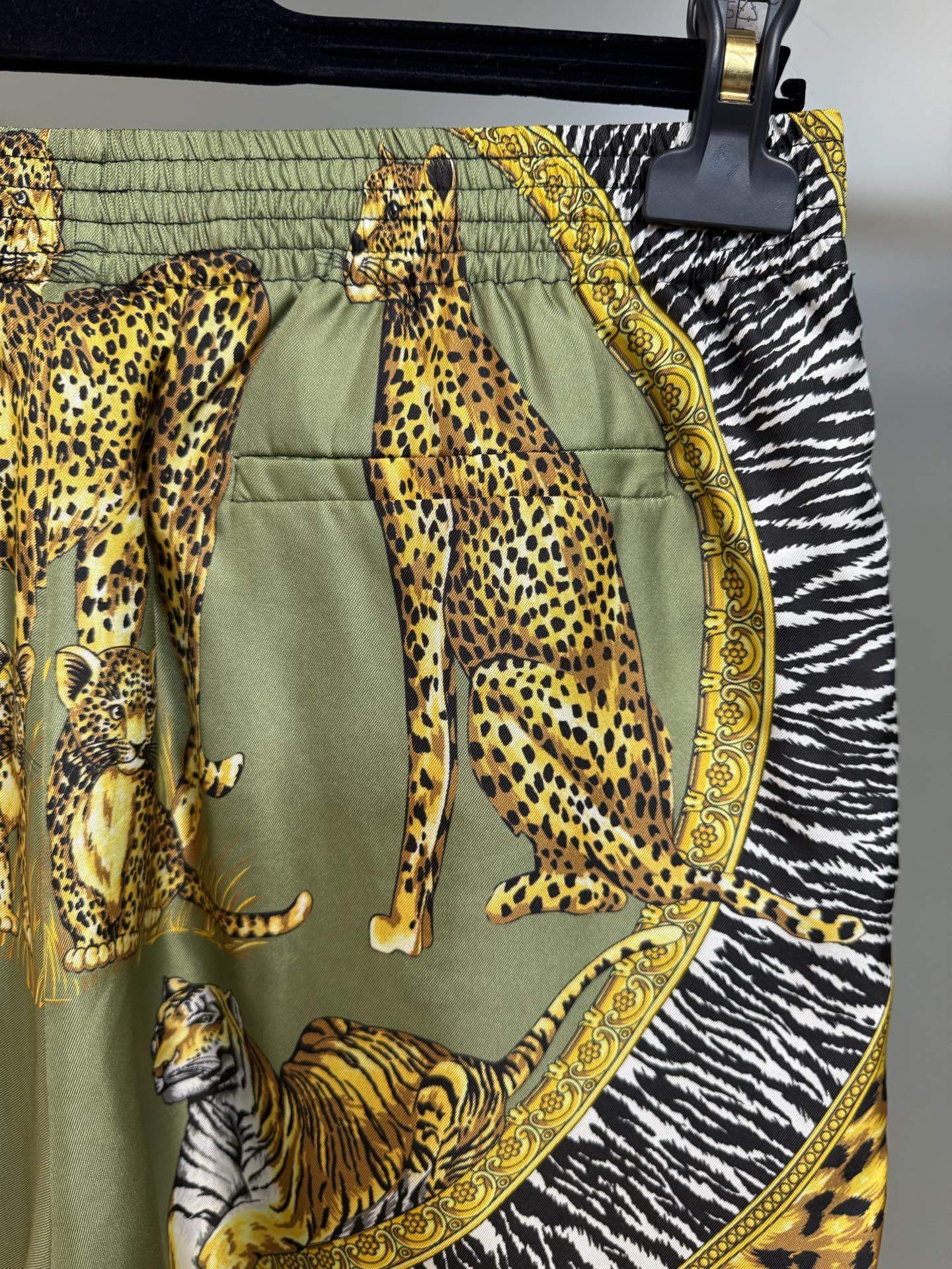 Luxury Versace Wild Cats Silk Replica Shorts - Image 7