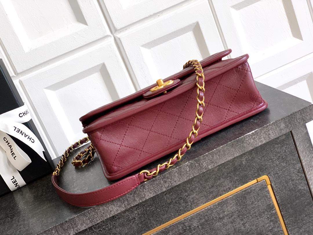 Luxury Replica Flap Bag With Top Handle - Image 5