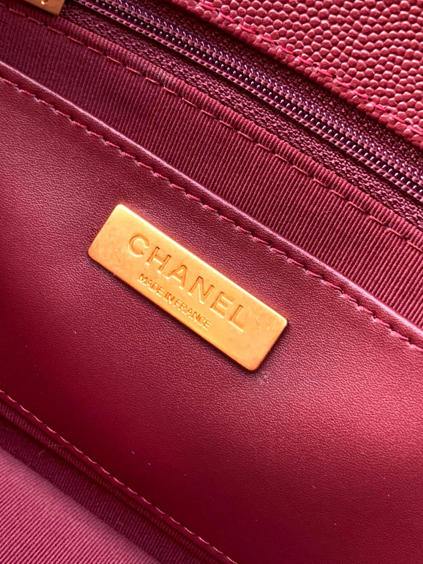 Luxury Replica Flap Bag With Top Handle - Image 9