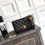 Luxury Replica Wallet On Chain