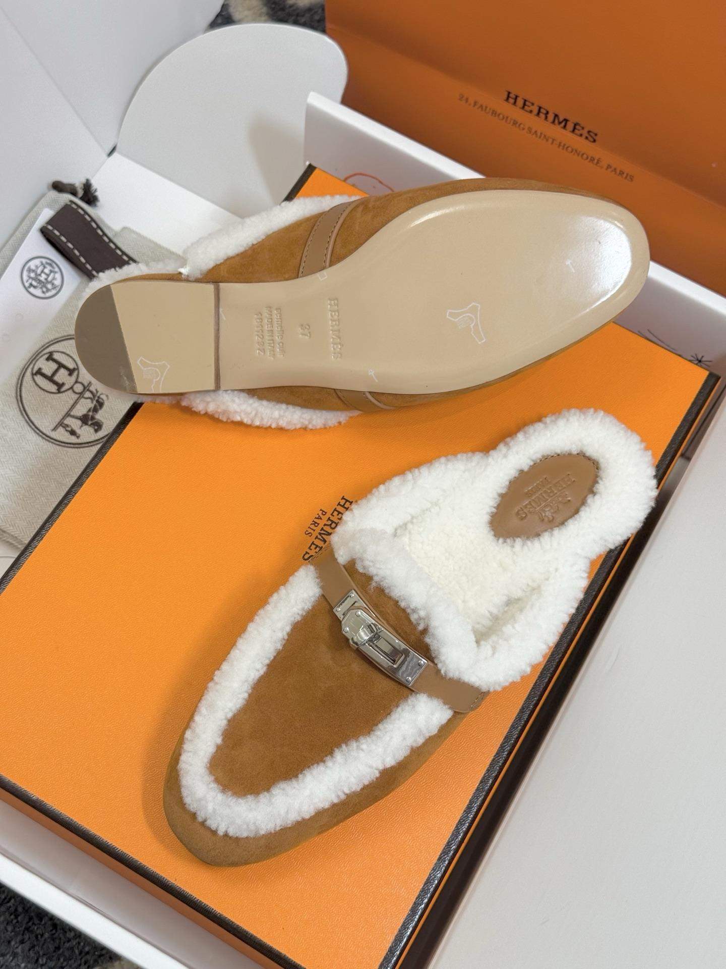 Mirror Quality Hermes Oz Replica Mule - Image 7