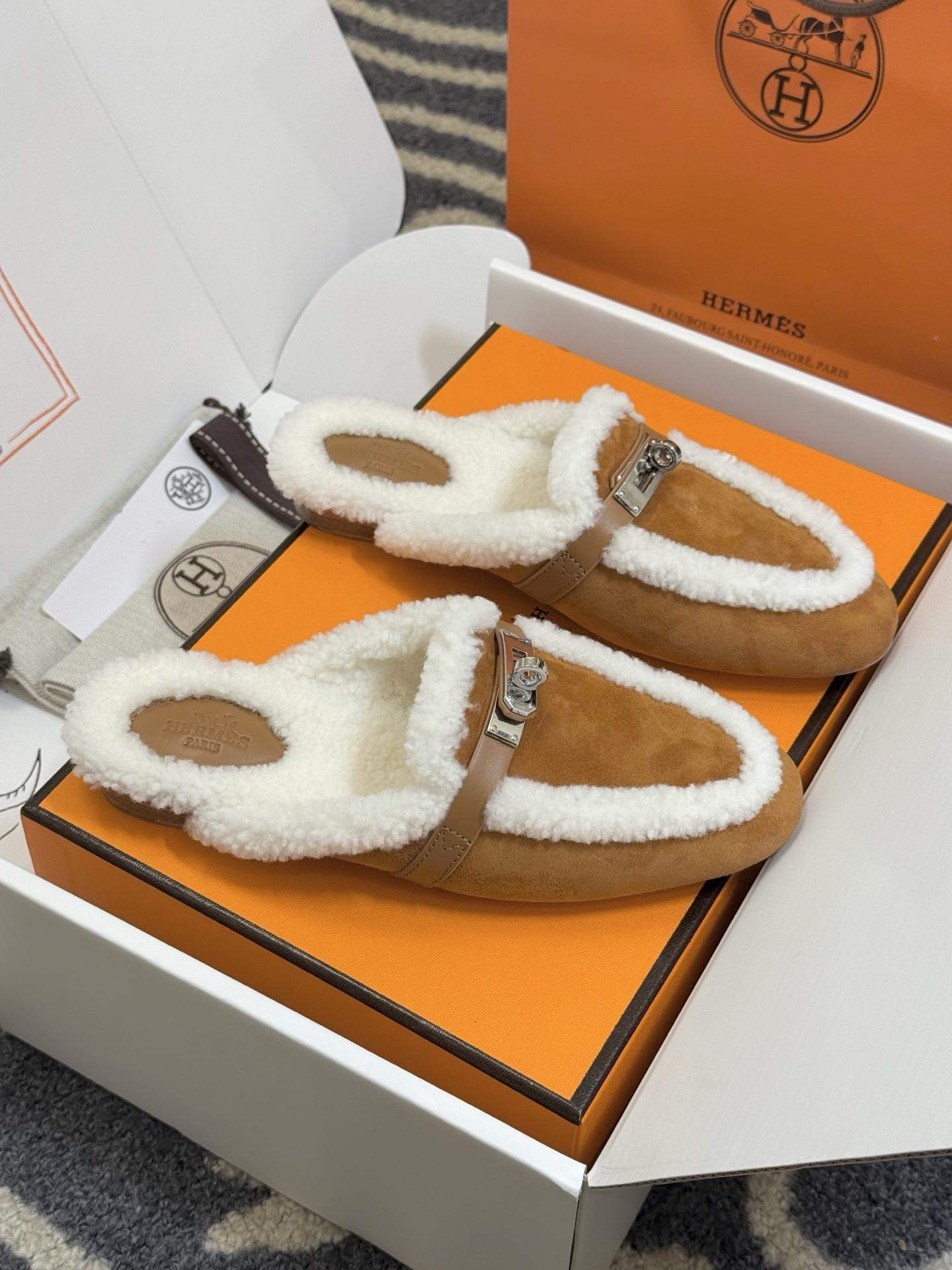 Mirror Quality Hermes Oz Replica Mule - Image 2