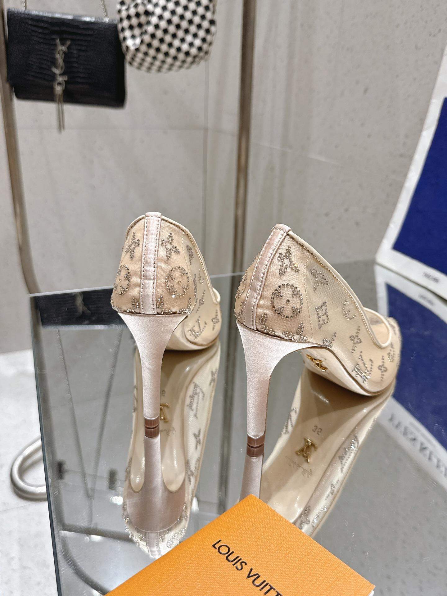 Superior Louis Vuitton Gala Replica Pump - Image 8