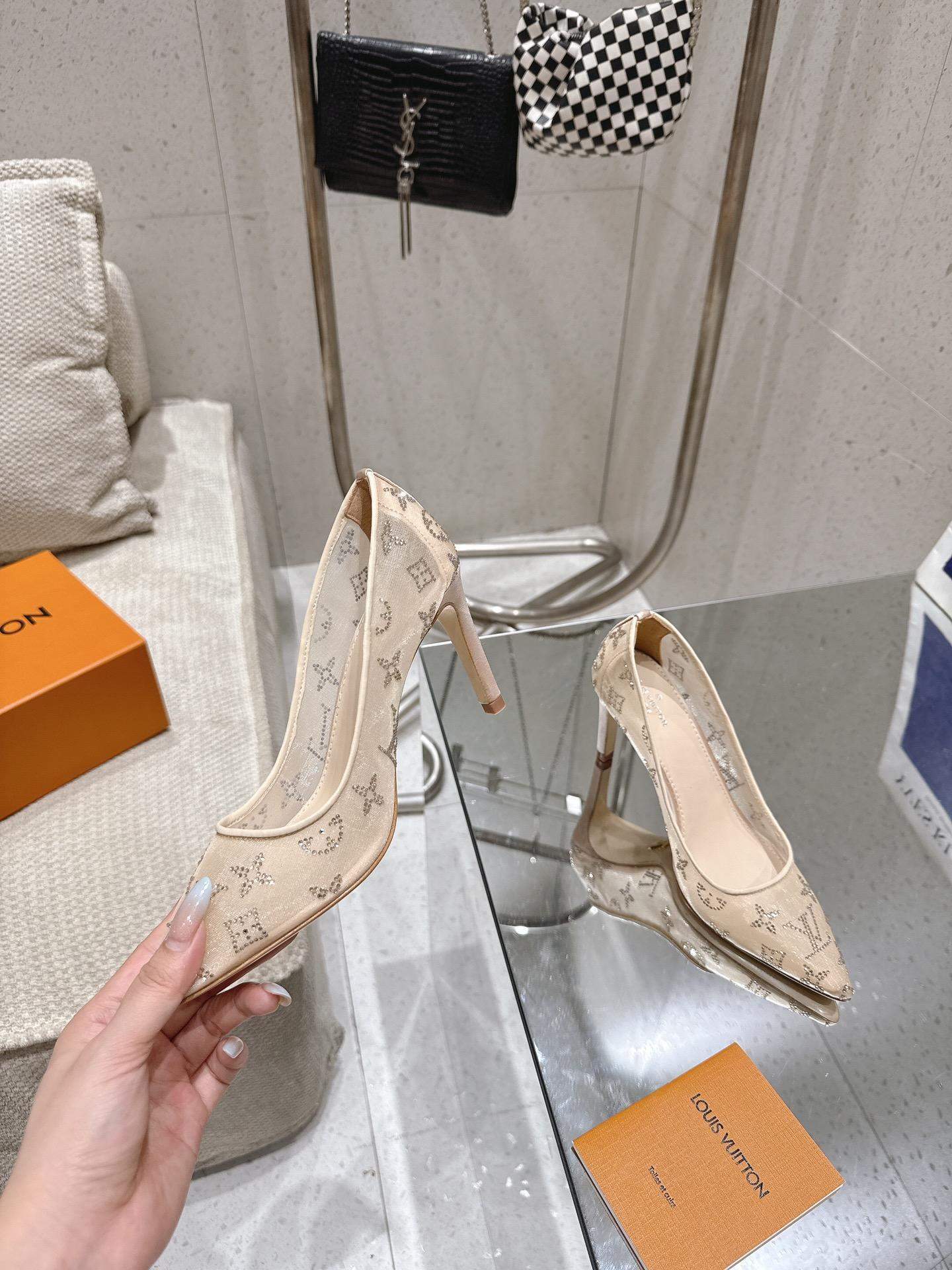 Superior Louis Vuitton Gala Replica Pump - Image 6