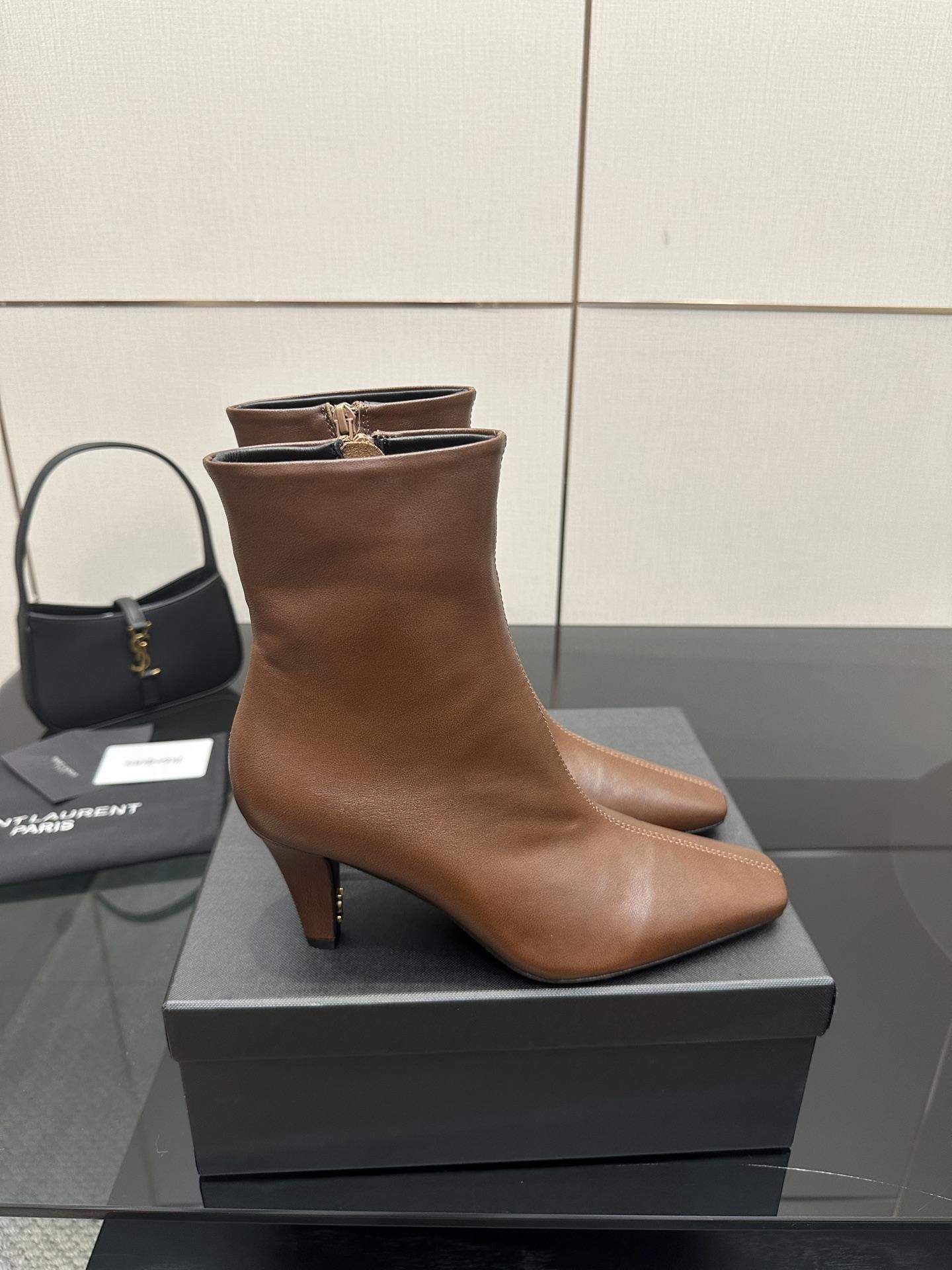 Shop Yves Saint Laurent Jill Replica Booties In Smooth Leather