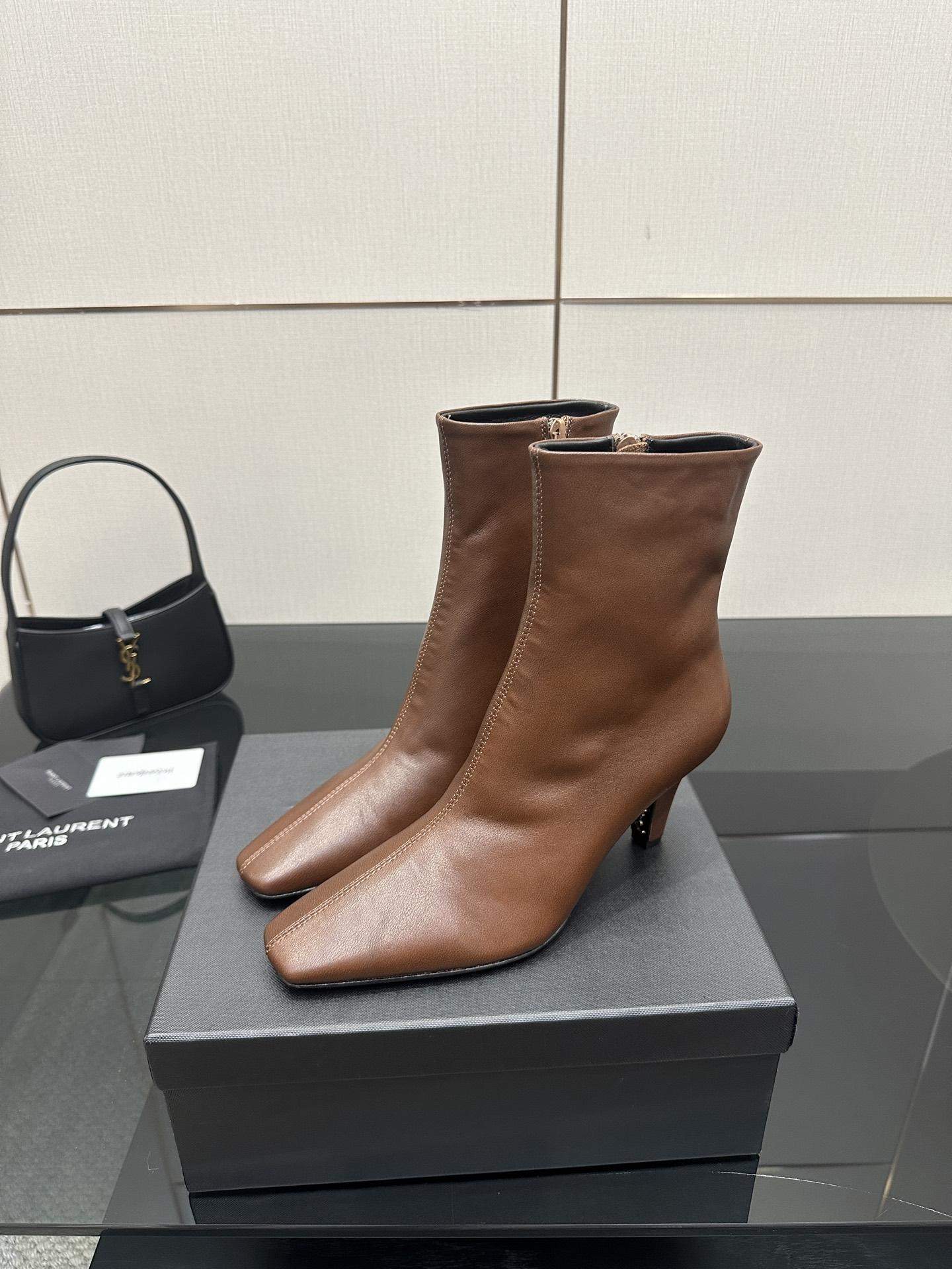 Shop Yves Saint Laurent Jill Replica Booties In Smooth Leather - Image 5