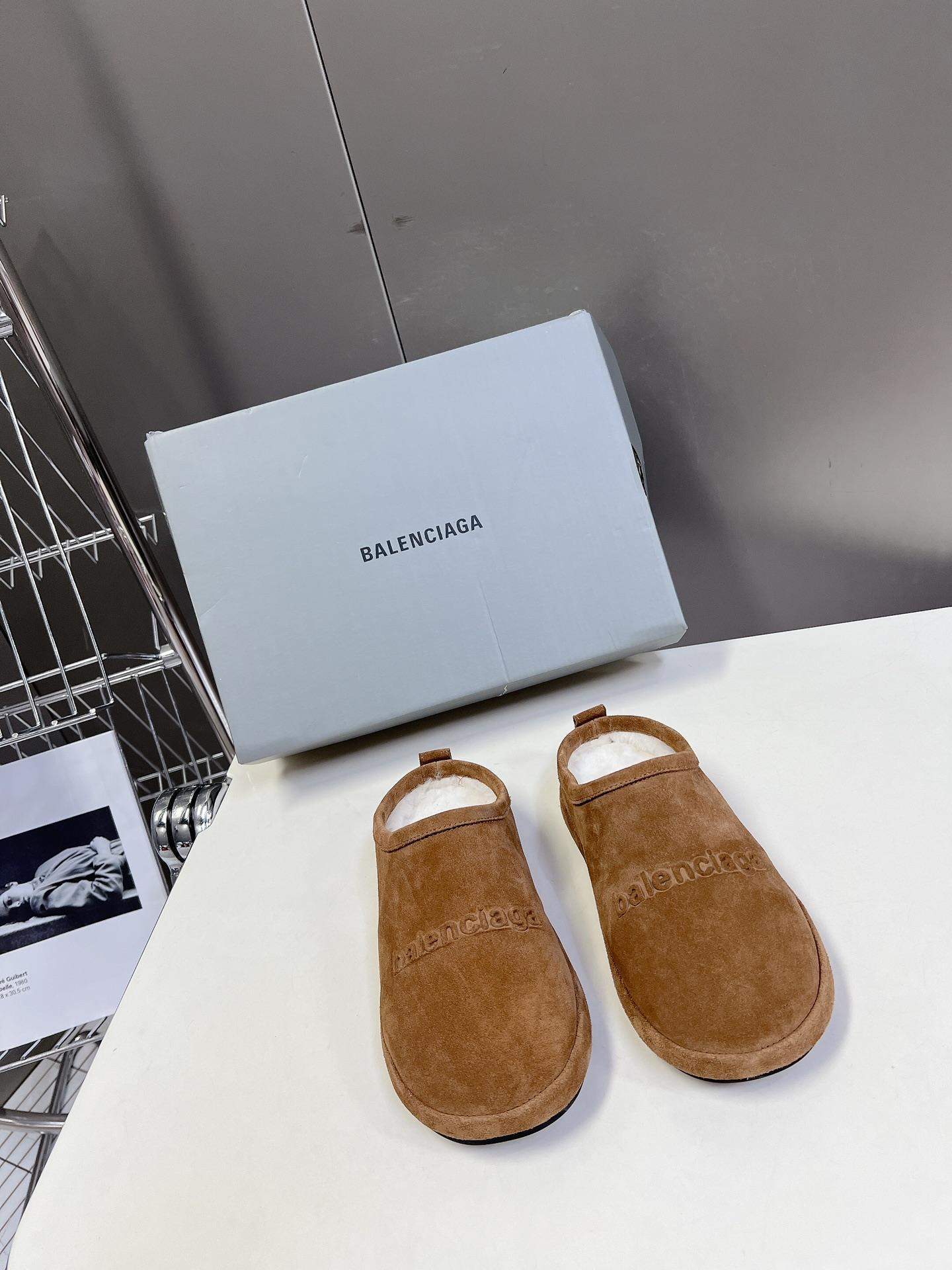 Premium Balenciaga Alaska Replica Slipper - Image 2