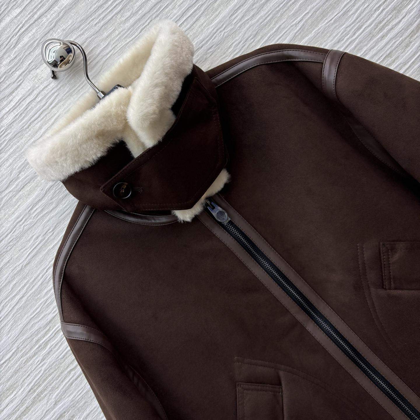 Superior Loro Piana Leather-Trimmed Replica Shearling Jacket - Image 4