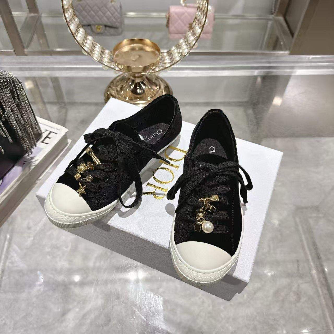 Premium Christian Dior Lucky Replica Sneaker - Image 2
