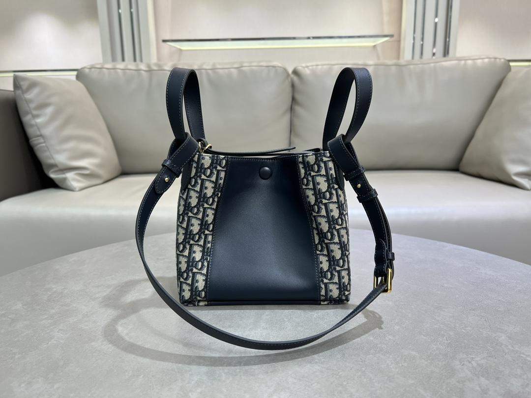 Best Christian Dior Small Signature Replica Bucket Bag - Image 2