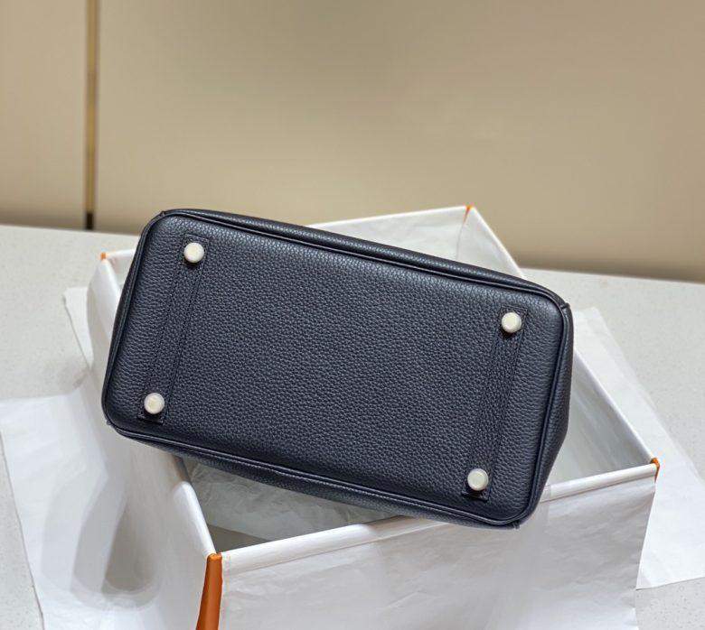 Hermes Birkin Platinum Togo Leather Replica Bag With Gold-Tone Metal 35 cm - Image 5