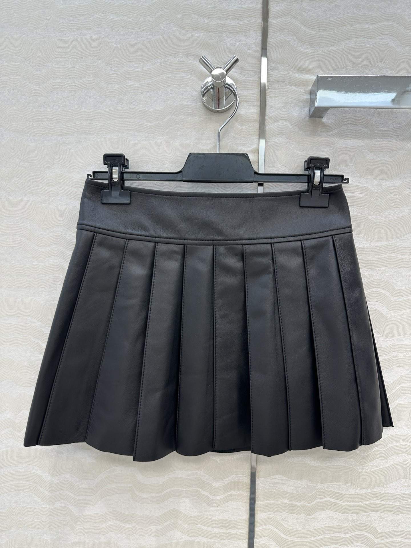 Luxury Replica Celine Mini Kilt Skirt In Soft Lambskin - Image 2