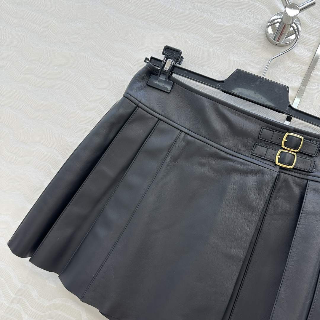 Luxury Replica Celine Mini Kilt Skirt In Soft Lambskin - Image 3