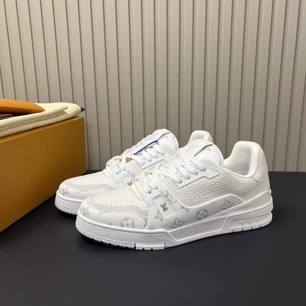 Luxury Replica LV Trainer Sneaker – High-End & Stylish