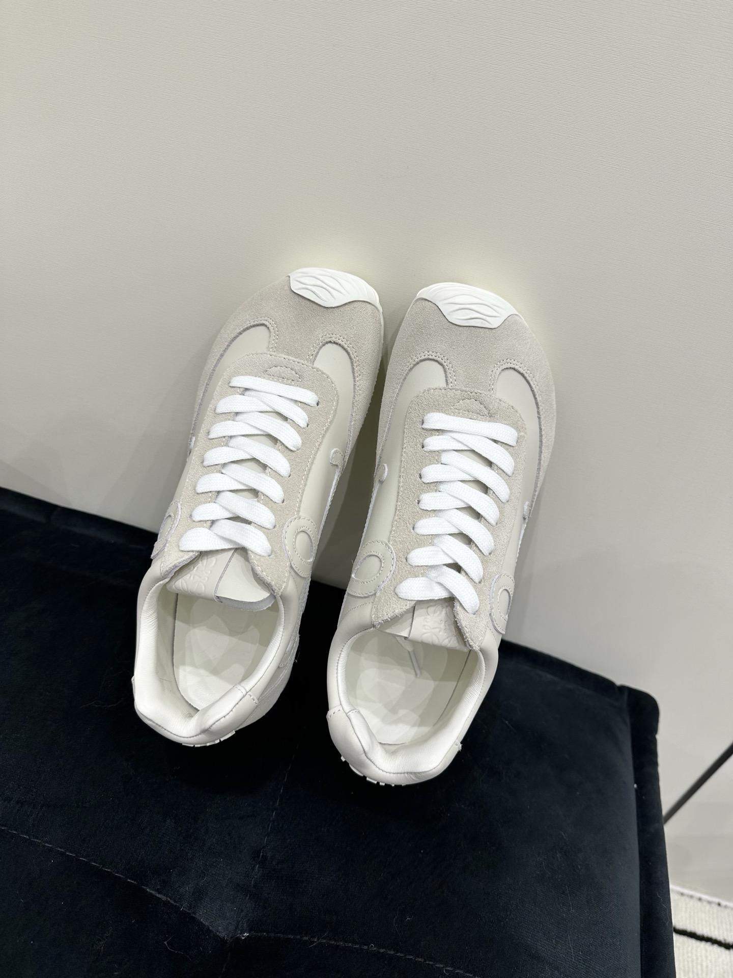 Shop Loewe Ballet Replica Runner 2.0 In Soft Calfskin - Image 4