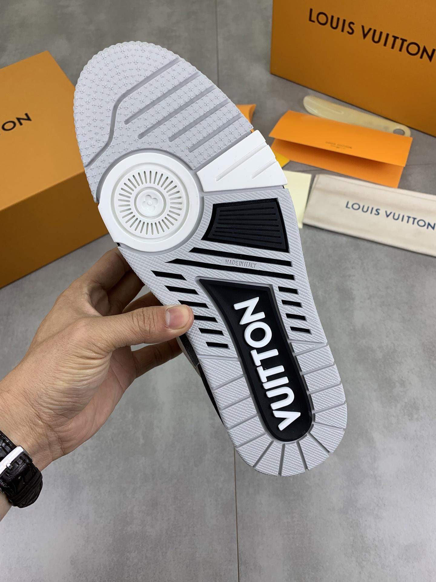 High-End Quality Replica Louis Vuitton LV Trainer Sneaker - Image 9