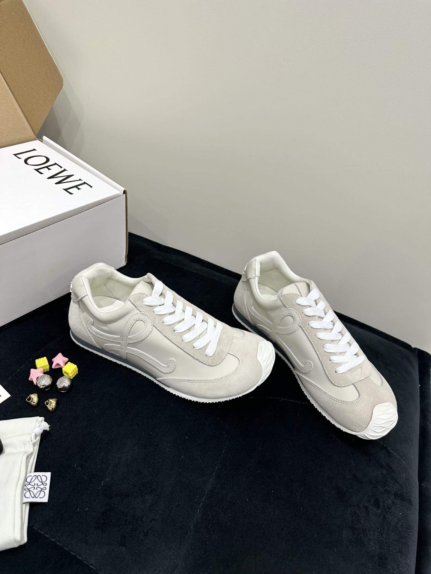 Shop Loewe Ballet Replica Runner 2.0 In Soft Calfskin - Image 3