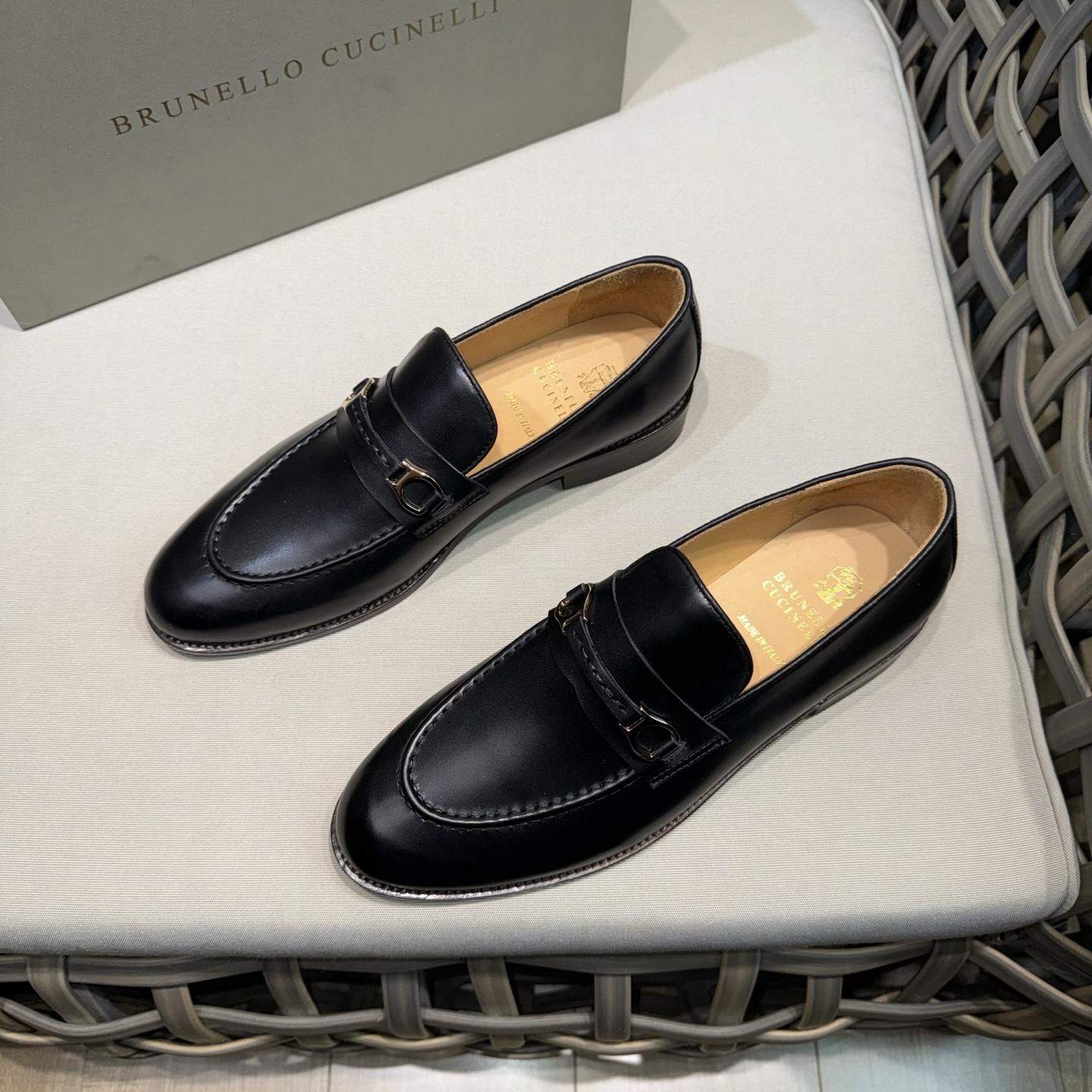 Best Replica Brunello Cucinelli Soft Waxed Calfskin Loafers With Bit Detail - Image 5