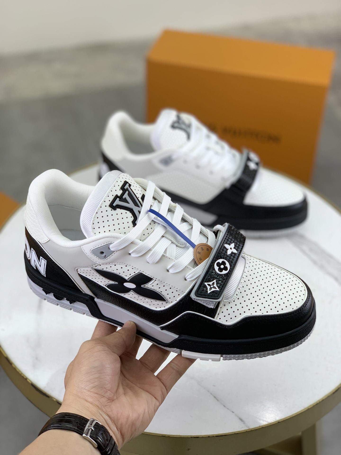 High-End Quality Replica Louis Vuitton LV Trainer Sneaker - Image 4