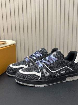 Replica Louis Vuitton LV Trainer Sneaker