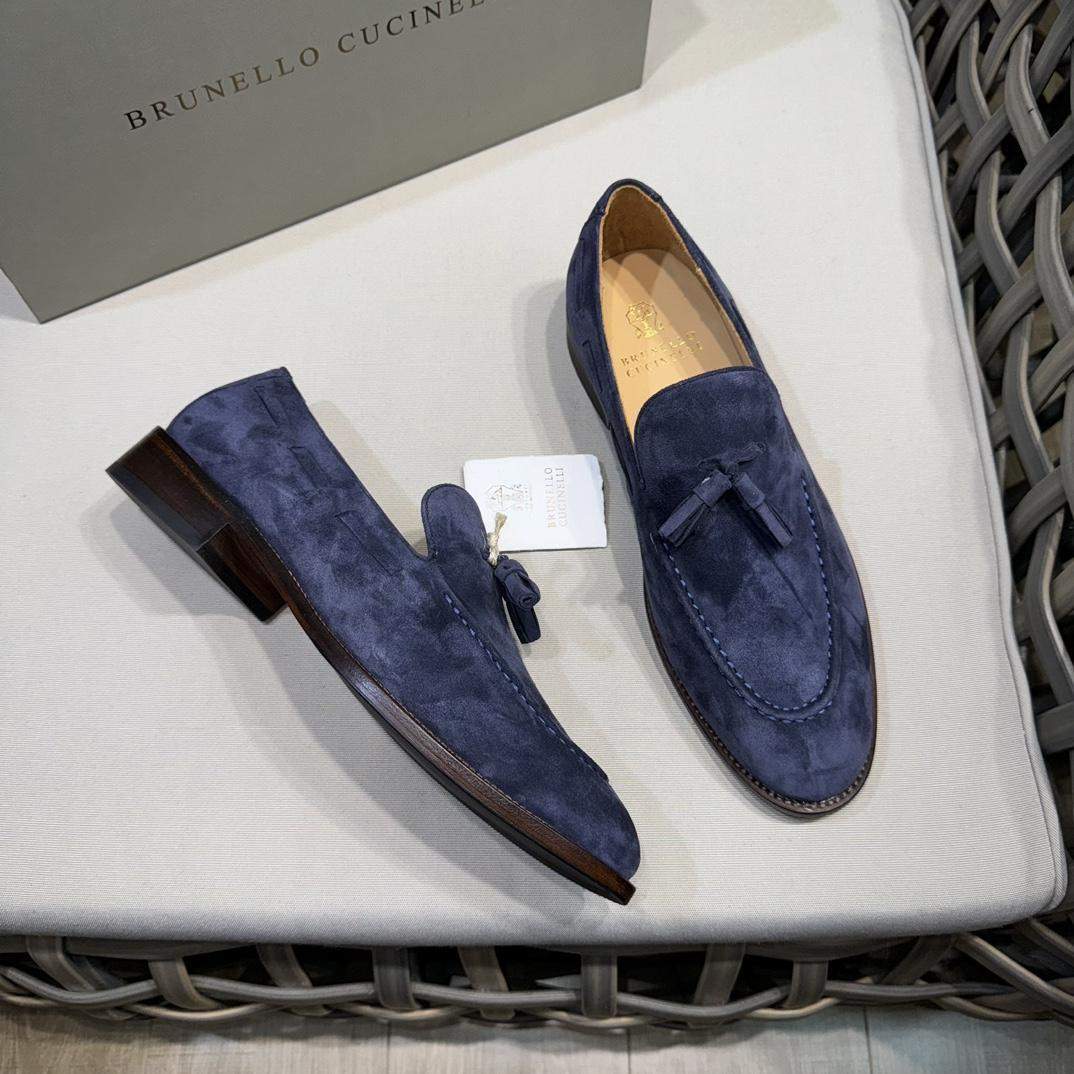 Luxury Replica Brunello Cucinelli Suede Loafers With Tassels - Image 2