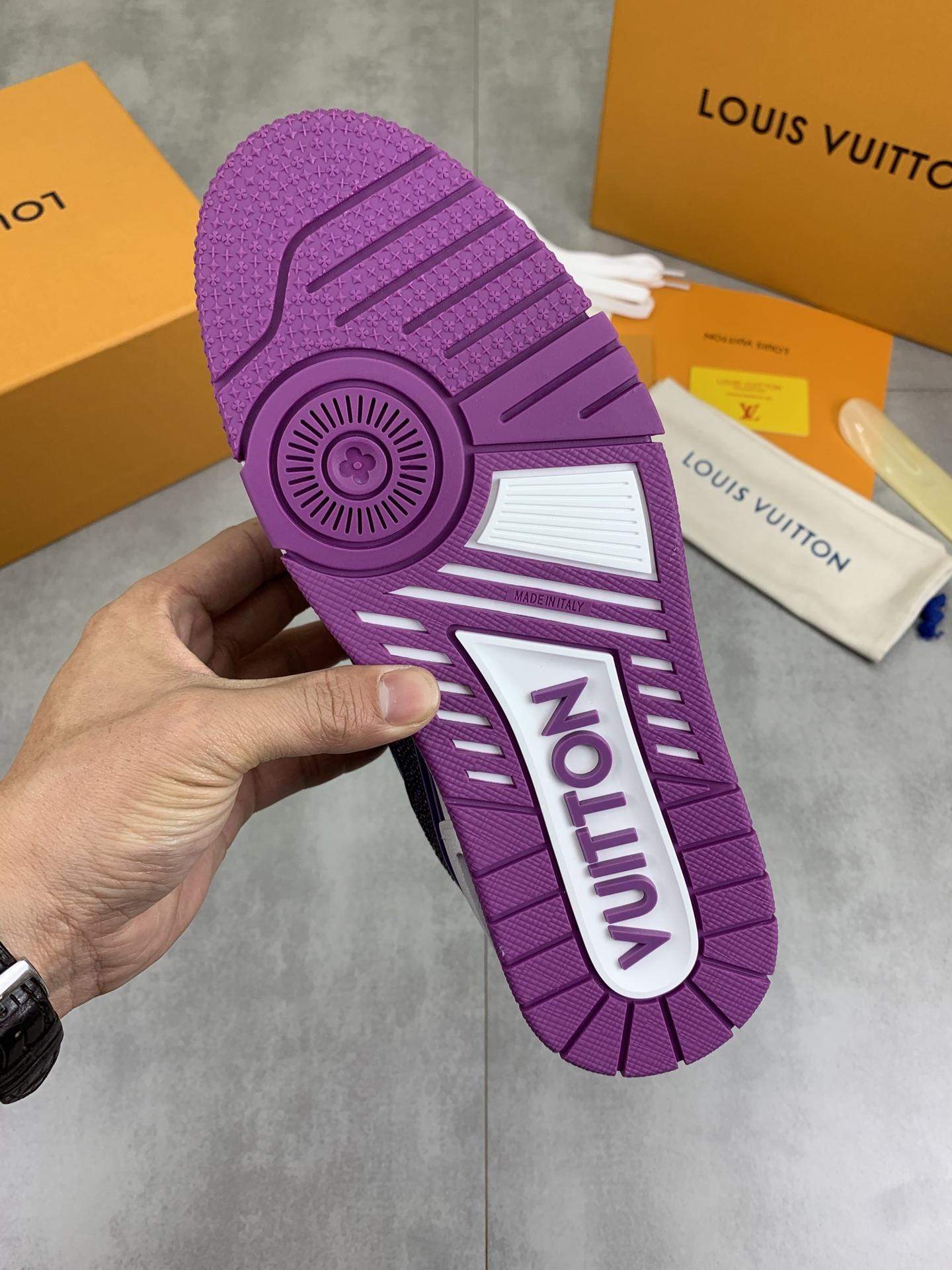 Premium Replica Louis Vuitton LV Trainer Sneaker - Image 9