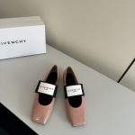 Copy Givenchy Sliced Square Replica Ballerinas In Patent Leather - Light Pink
