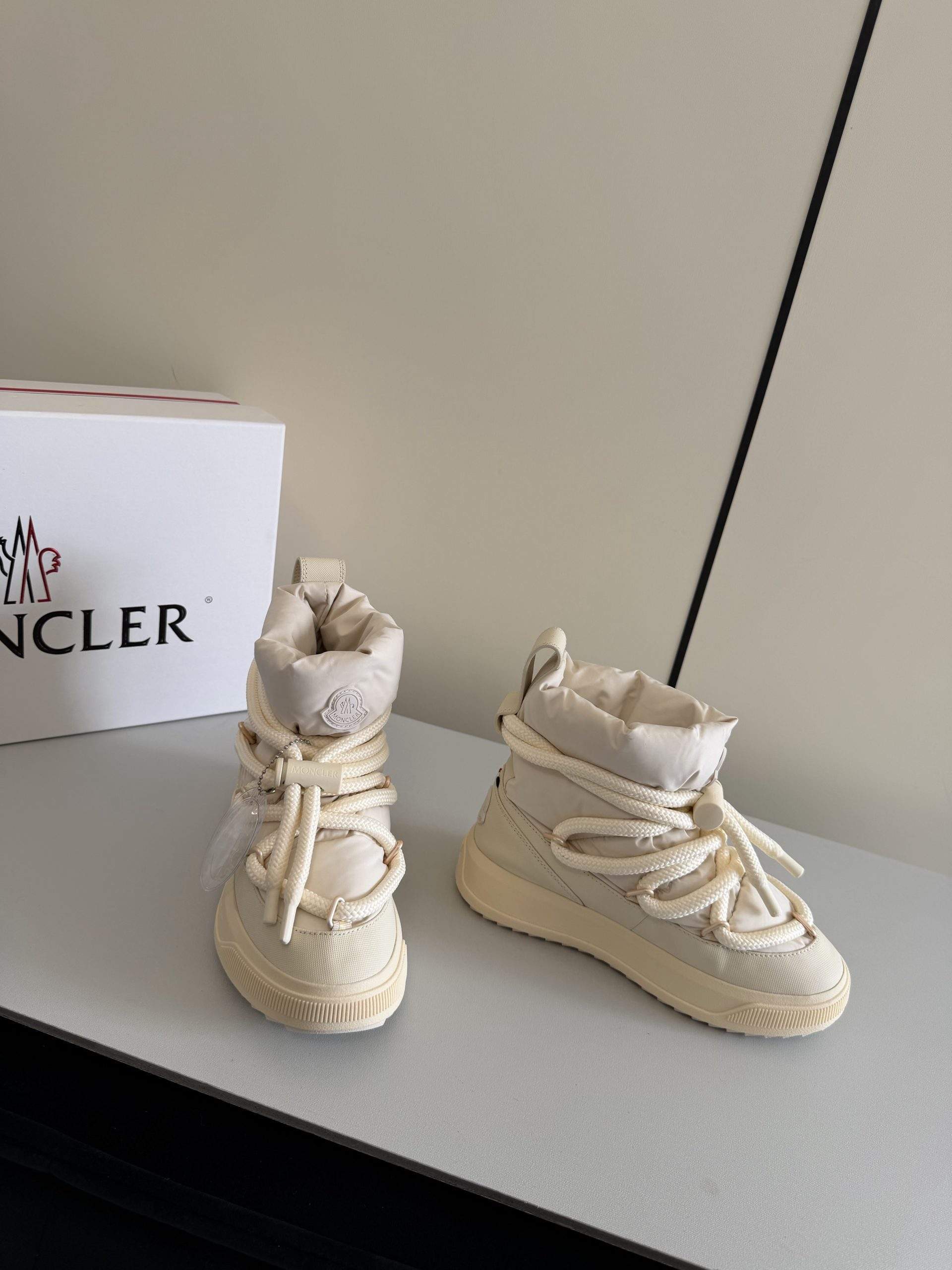 Superior Moncler Altive Mid Replica Snow Boots - Image 4